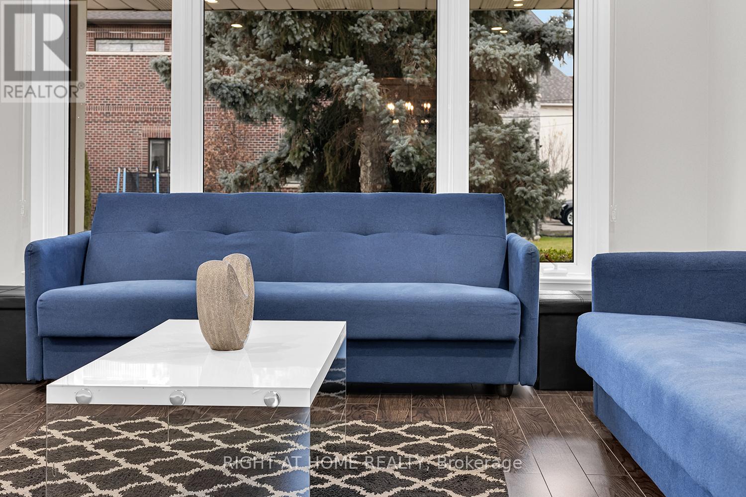 190 Northwood Drive, Toronto, Ontario  M2M 2K4 - Photo 12 - C12597652