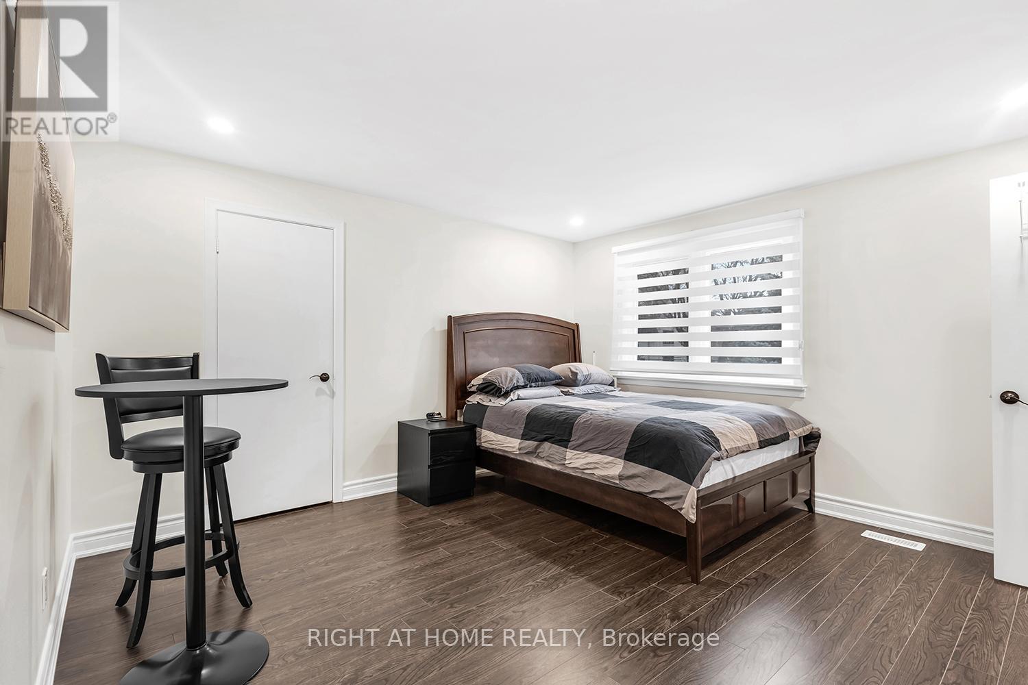 190 Northwood Drive, Toronto, Ontario  M2M 2K4 - Photo 26 - C12597652