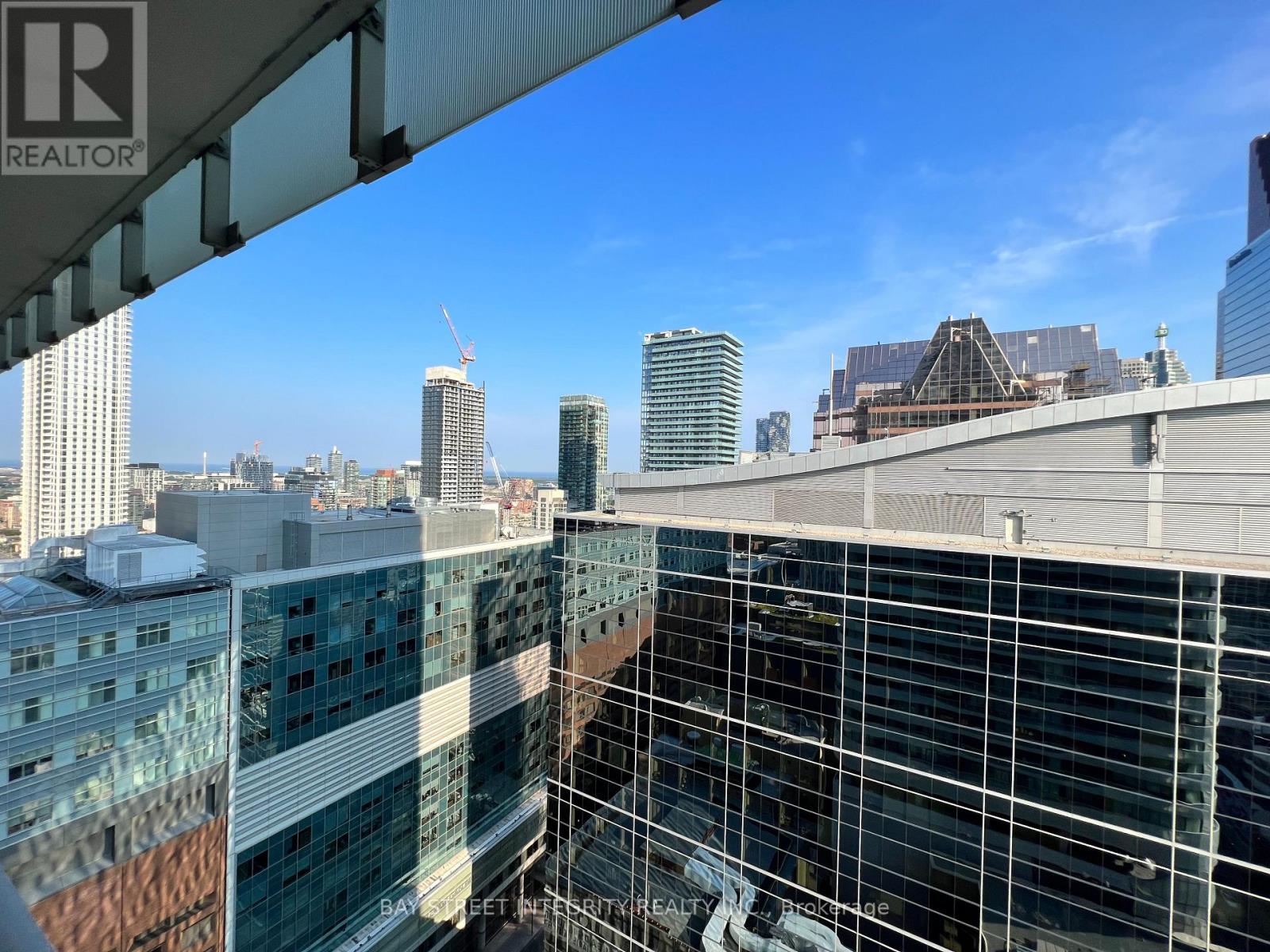 2406 - 197 Yonge Street, Toronto, Ontario  M5B 1M4 - Photo 13 - C12597658