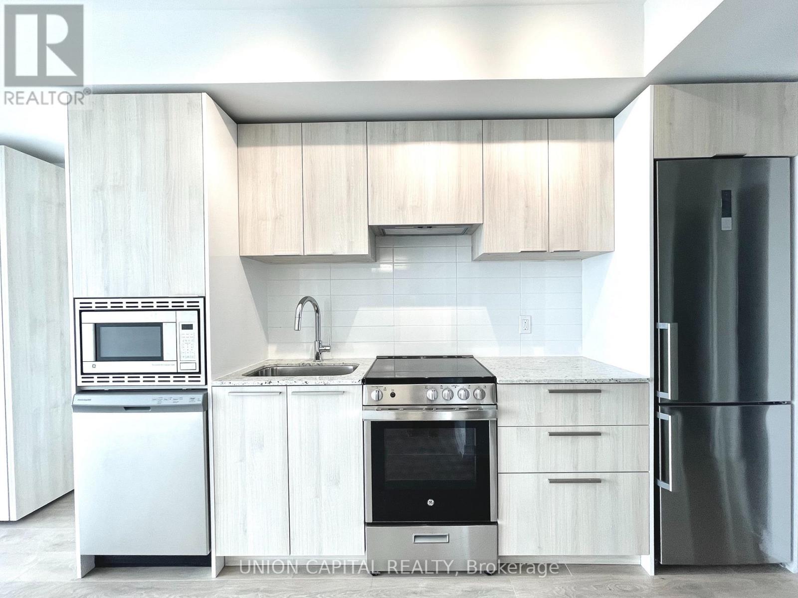 2306 - 501 YONGE STREET, Toronto, Ontario