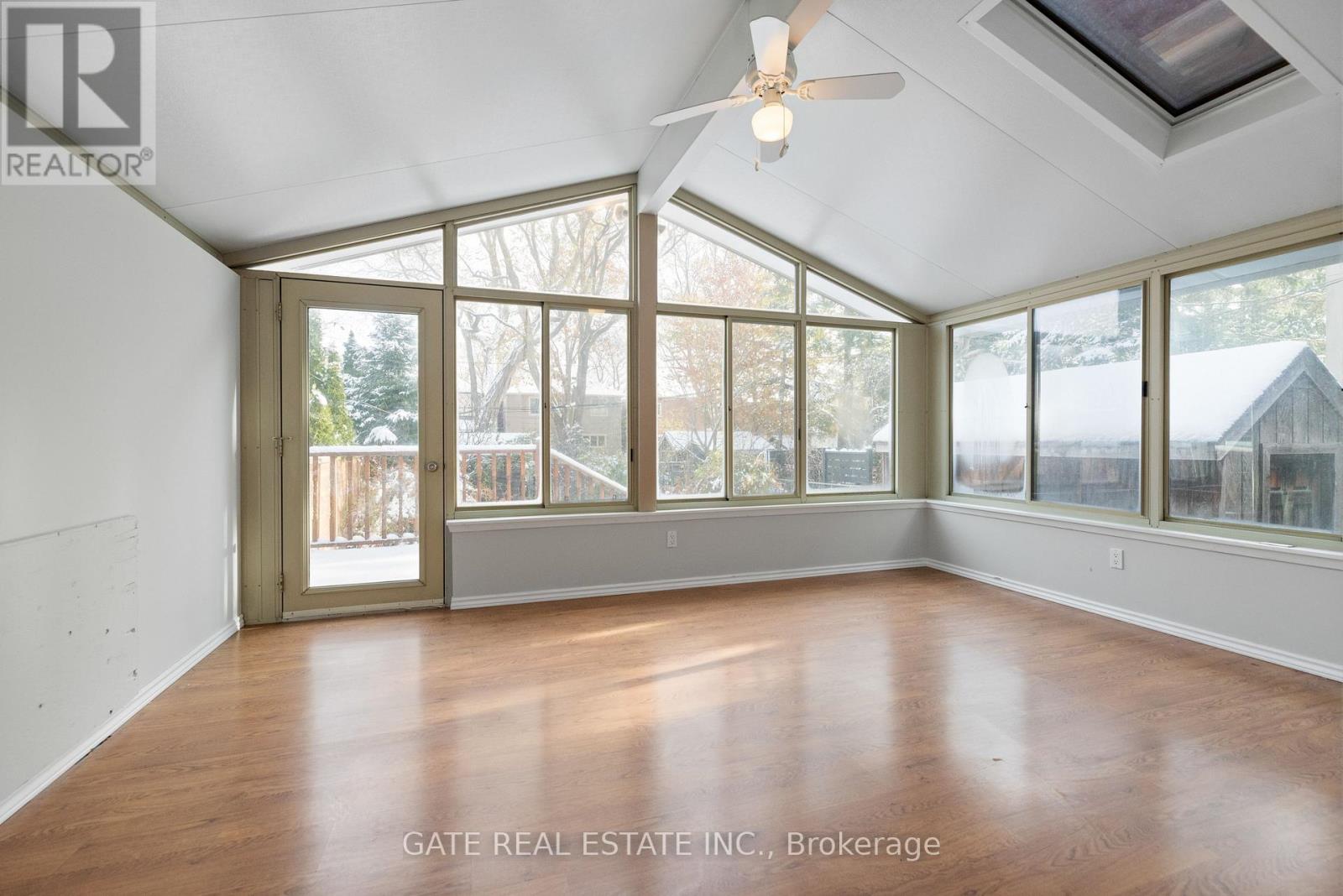 349 Laird Drive, Toronto, Ontario  M4G 3Y1 - Photo 21 - C12597714