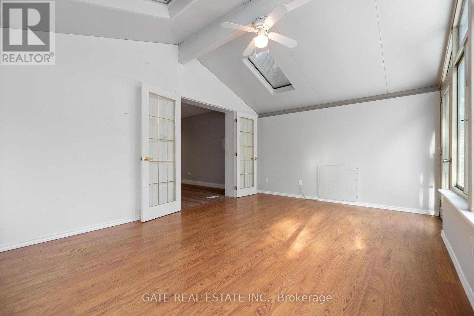 349 Laird Drive, Toronto, Ontario  M4G 3Y1 - Photo 23 - C12597714