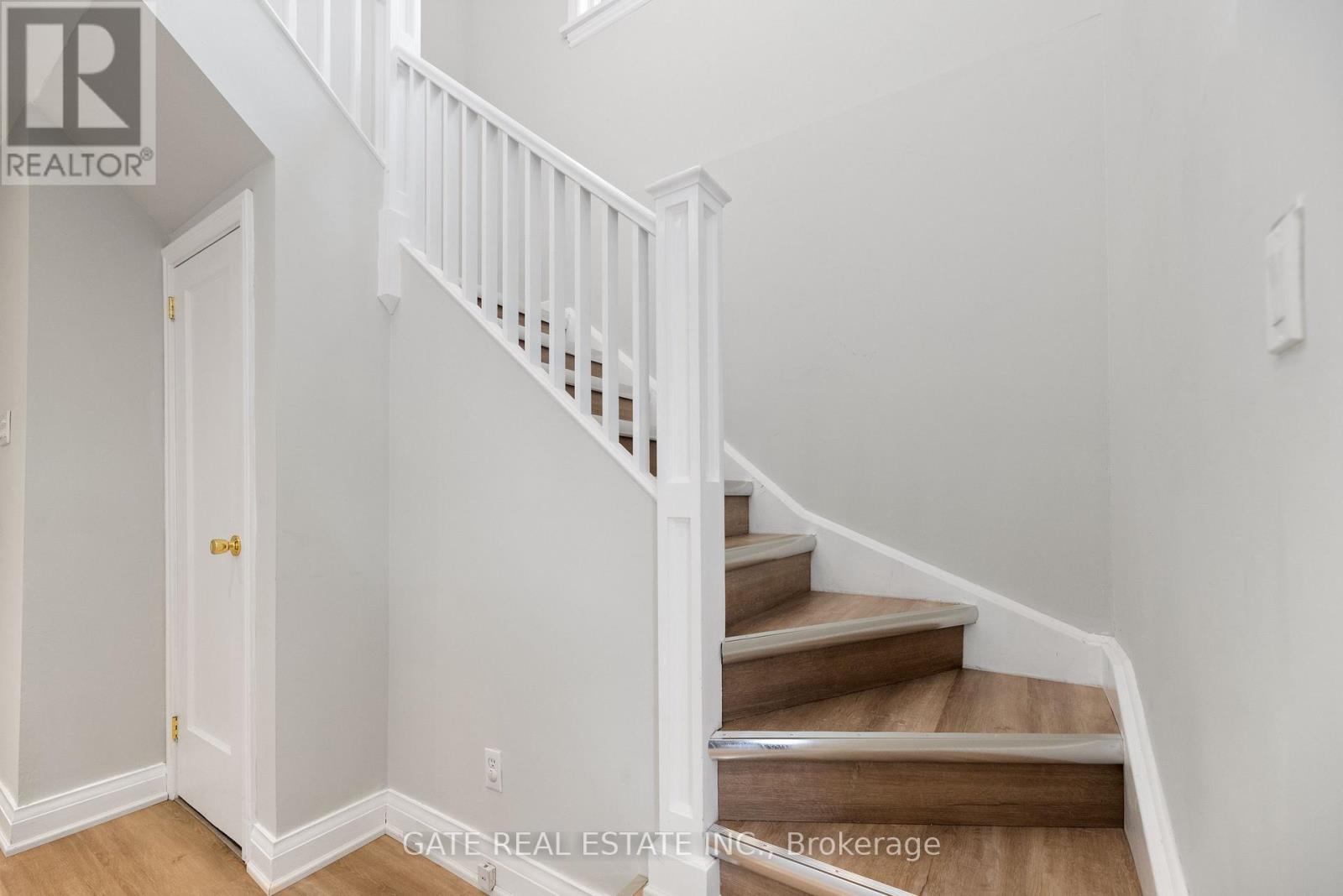 349 Laird Drive, Toronto, Ontario  M4G 3Y1 - Photo 31 - C12597714