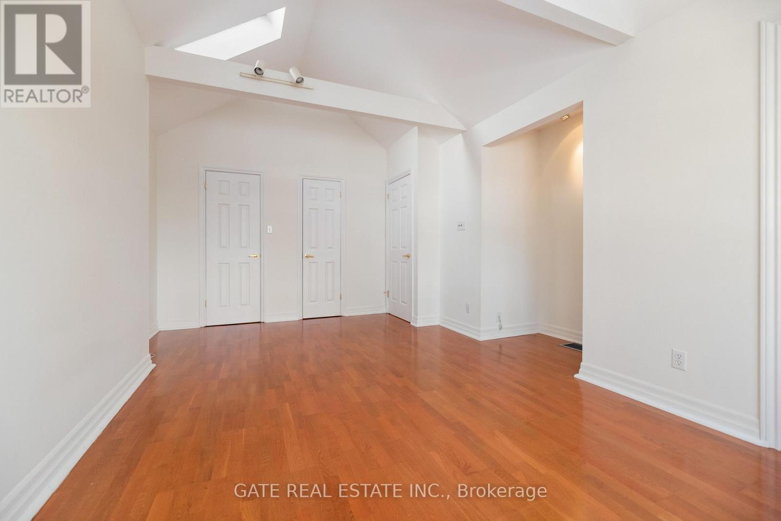 349 Laird Drive, Toronto, Ontario  M4G 3Y1 - Photo 33 - C12597714