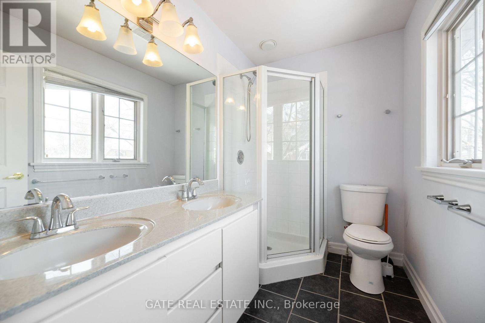 349 Laird Drive, Toronto, Ontario  M4G 3Y1 - Photo 34 - C12597714