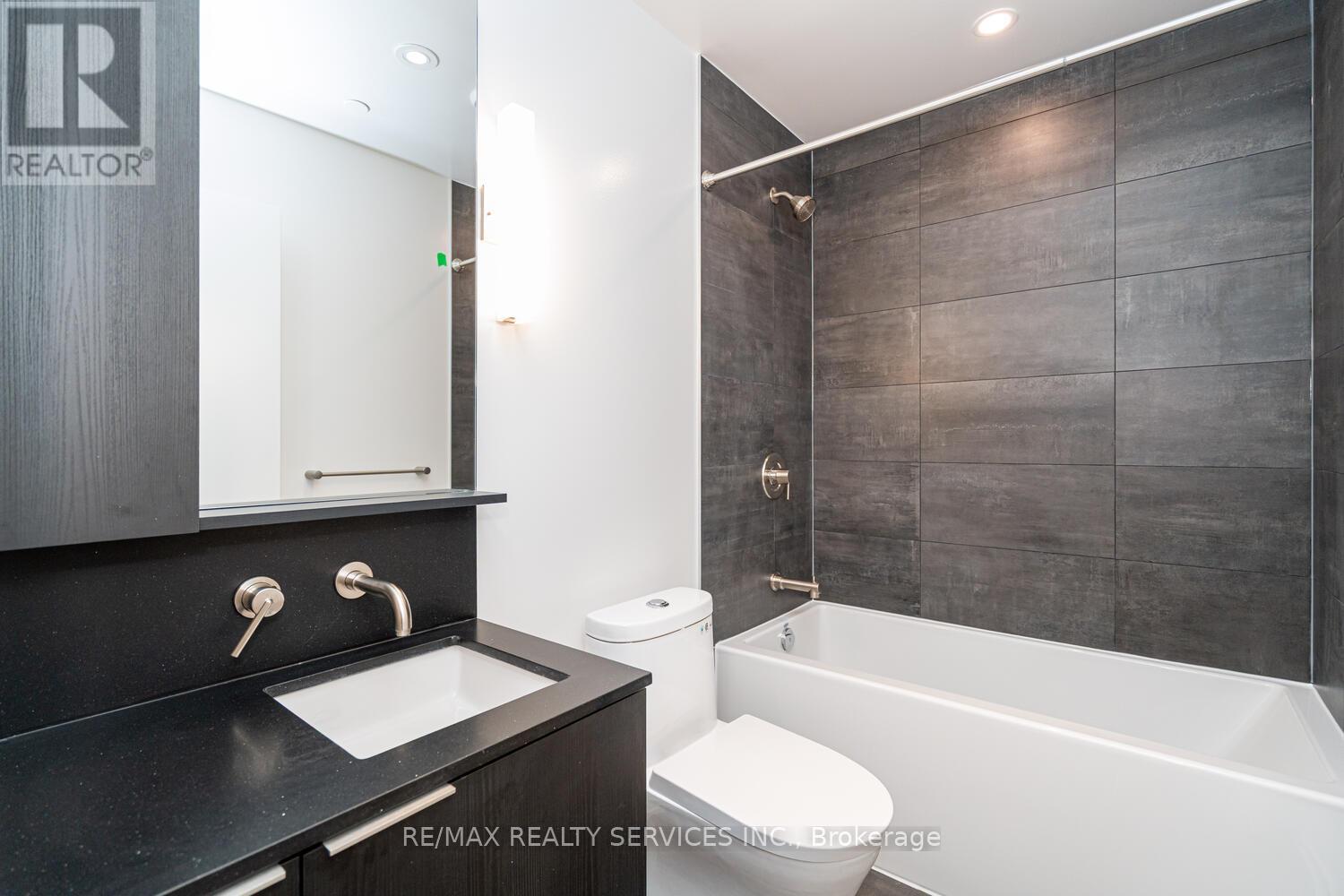 1609 - 120 Broadway Avenue, Toronto, Ontario  M4P 0E9 - Photo 37 - C12597726