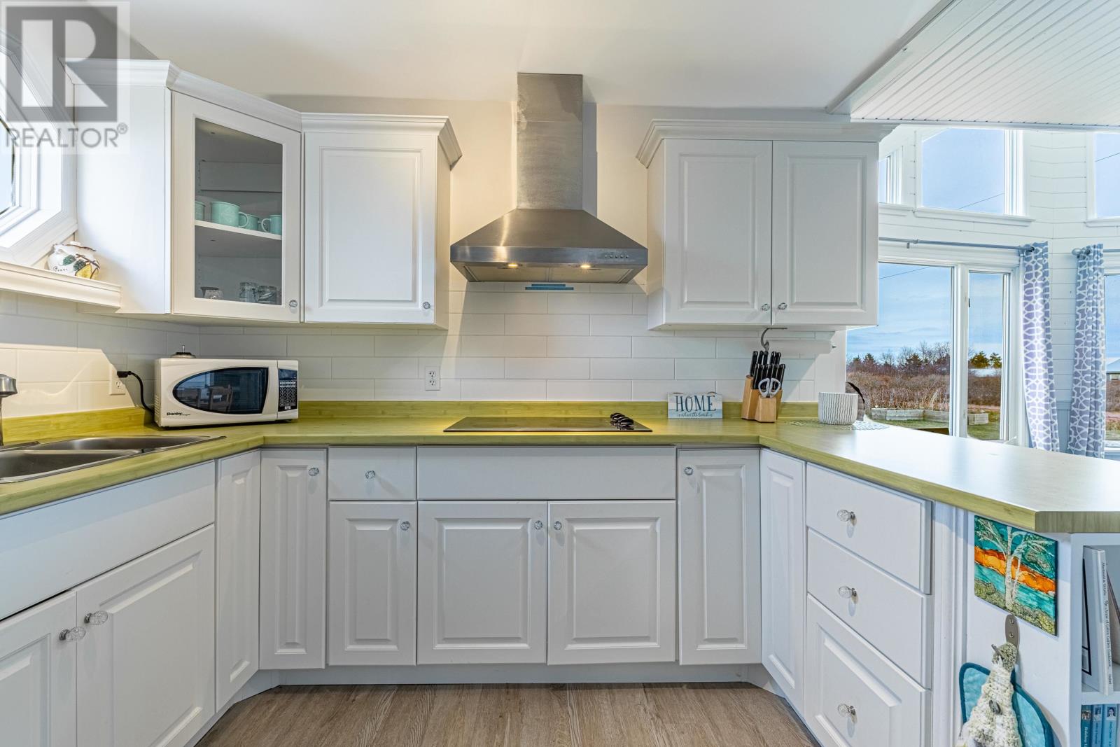 61 Gulf View Road, St. Peter's Harbour, Prince Edward Island  C0A 1S0 - Photo 12 - 202528989