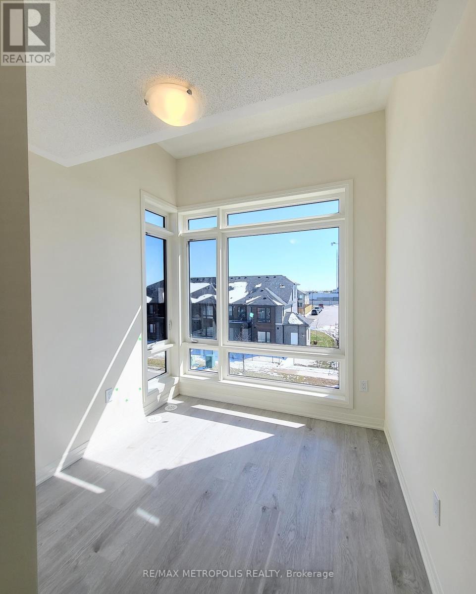 20 Esquire Way, Whitby, Ontario  L1R 0S7 - Photo 11 - E12597684