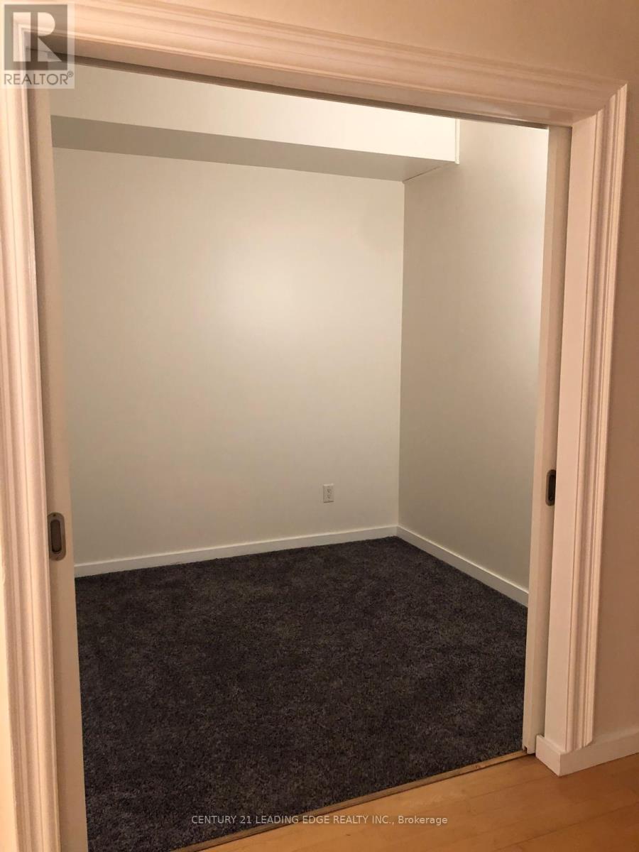 1204 - 218 Queens Quay W, Toronto, Ontario  M5J 2Y6 - Photo 9 - C12597682