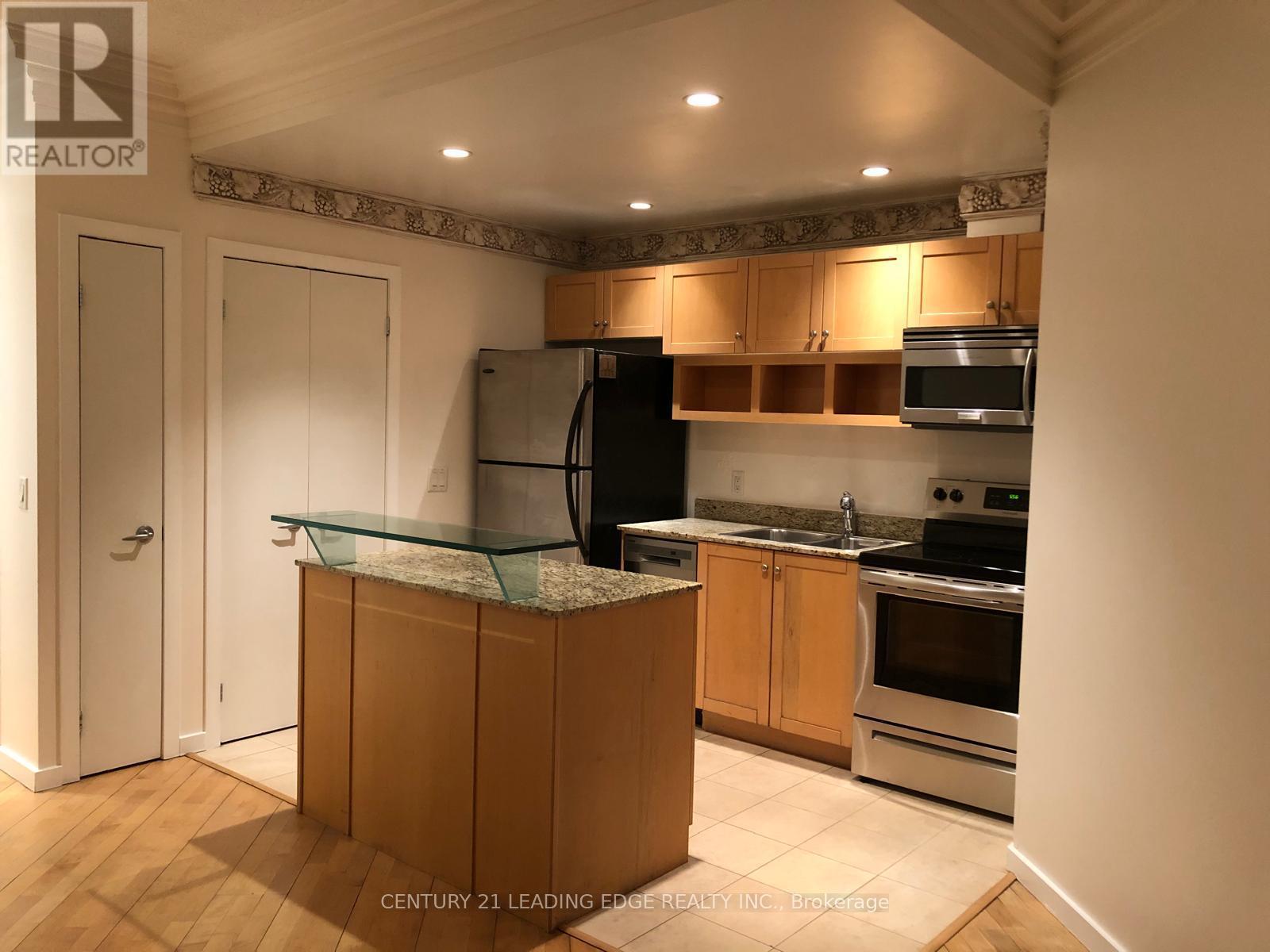 1204 - 218 QUEENS QUAY W, Toronto, Ontario