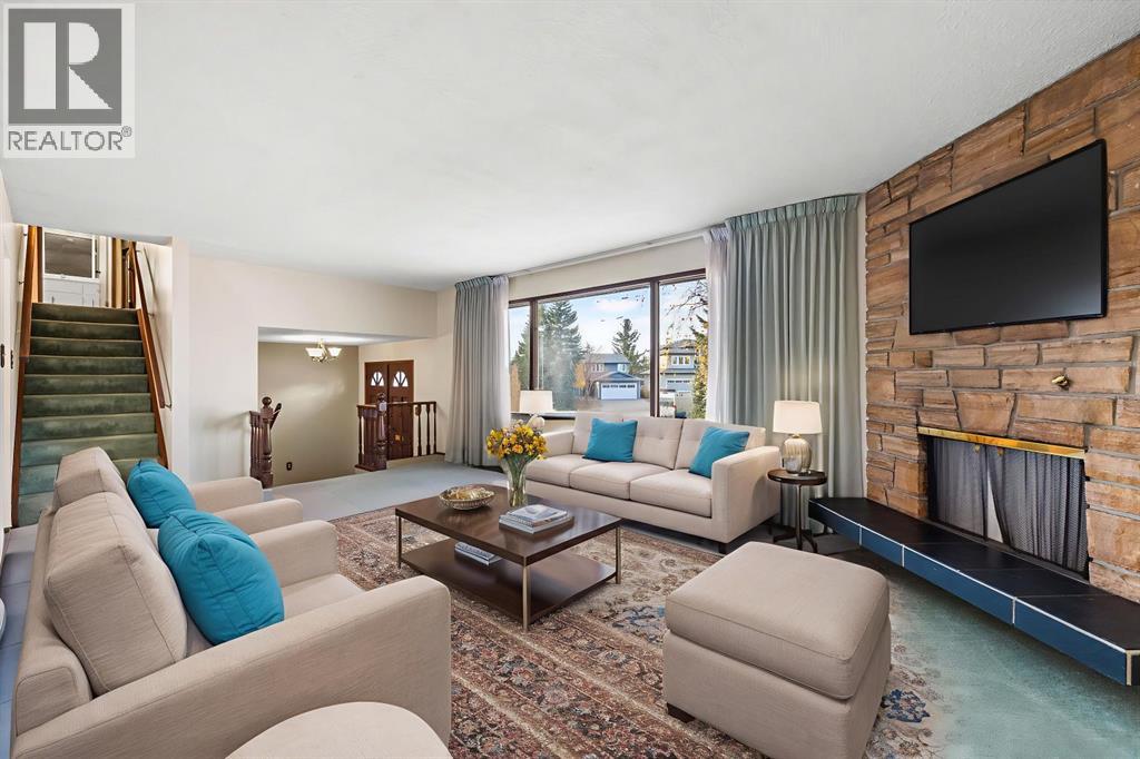 3375 Breton Close Nw, Calgary, Alberta  T2L 1X3 - Photo 10 - A2268066