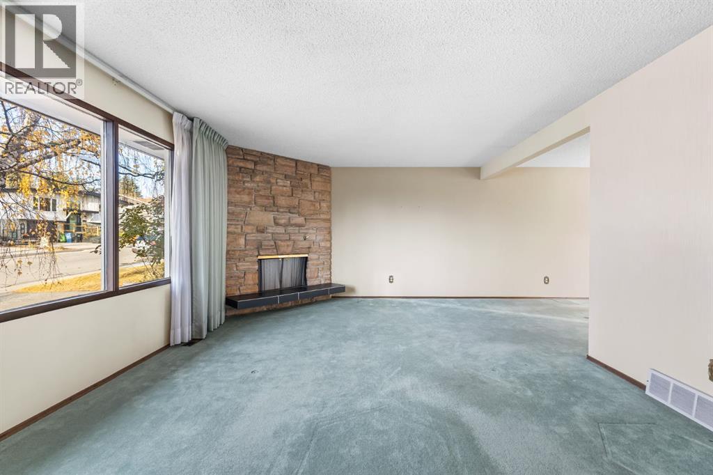 3375 Breton Close Nw, Calgary, Alberta  T2L 1X3 - Photo 14 - A2268066