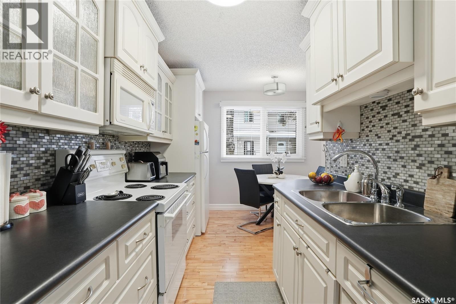 28 330 Haight Crescent, Saskatoon, Saskatchewan  S7H 4V9 - Photo 9 - SK025107