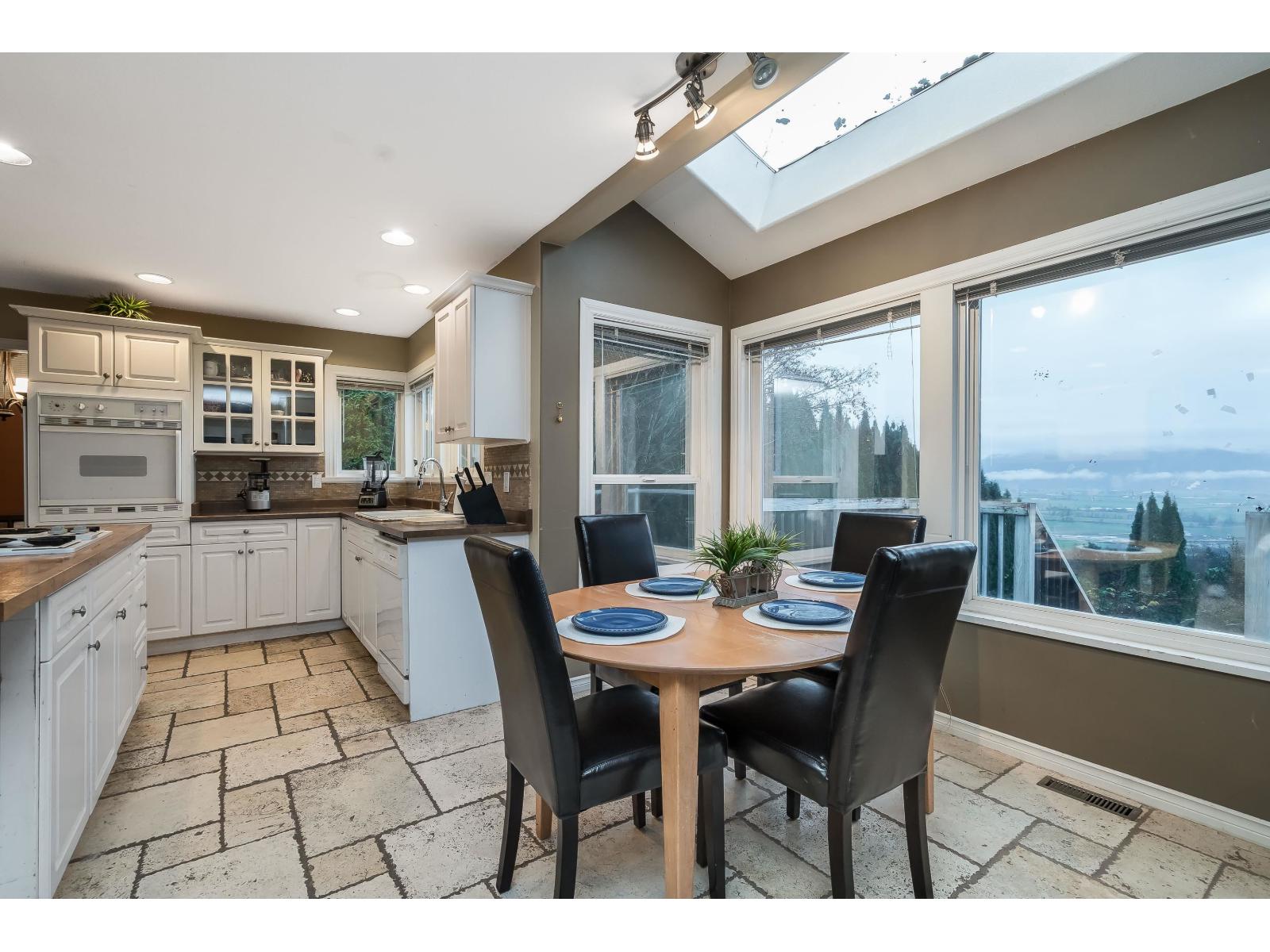 35974 Regal Parkway, Abbotsford, British Columbia  V3G 1L1 - Photo 11 - R3071496