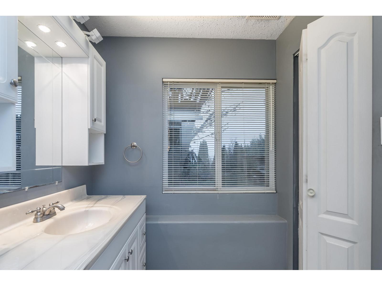 35974 Regal Parkway, Abbotsford, British Columbia  V3G 1L1 - Photo 31 - R3071496