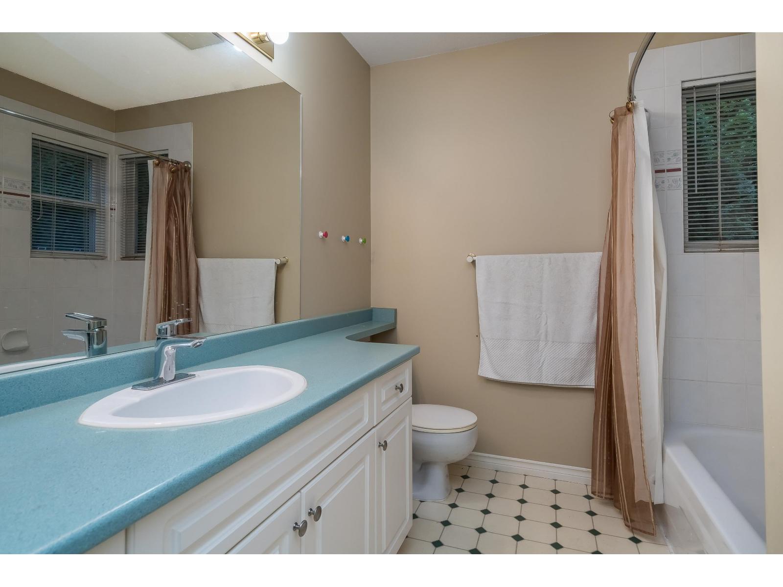 35974 Regal Parkway, Abbotsford, British Columbia  V3G 1L1 - Photo 19 - R3071496