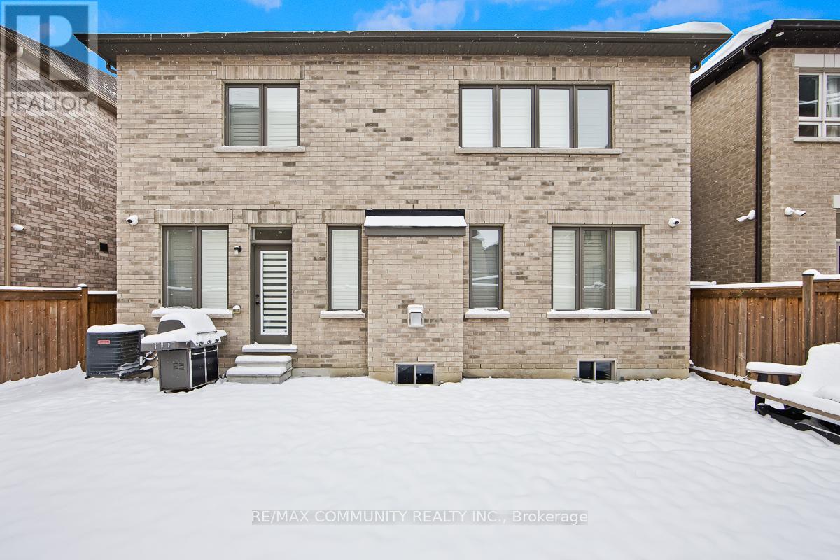 7 Seager Street, Richmond Hill, Ontario  L4S 0H1 - Photo 28 - N12539722
