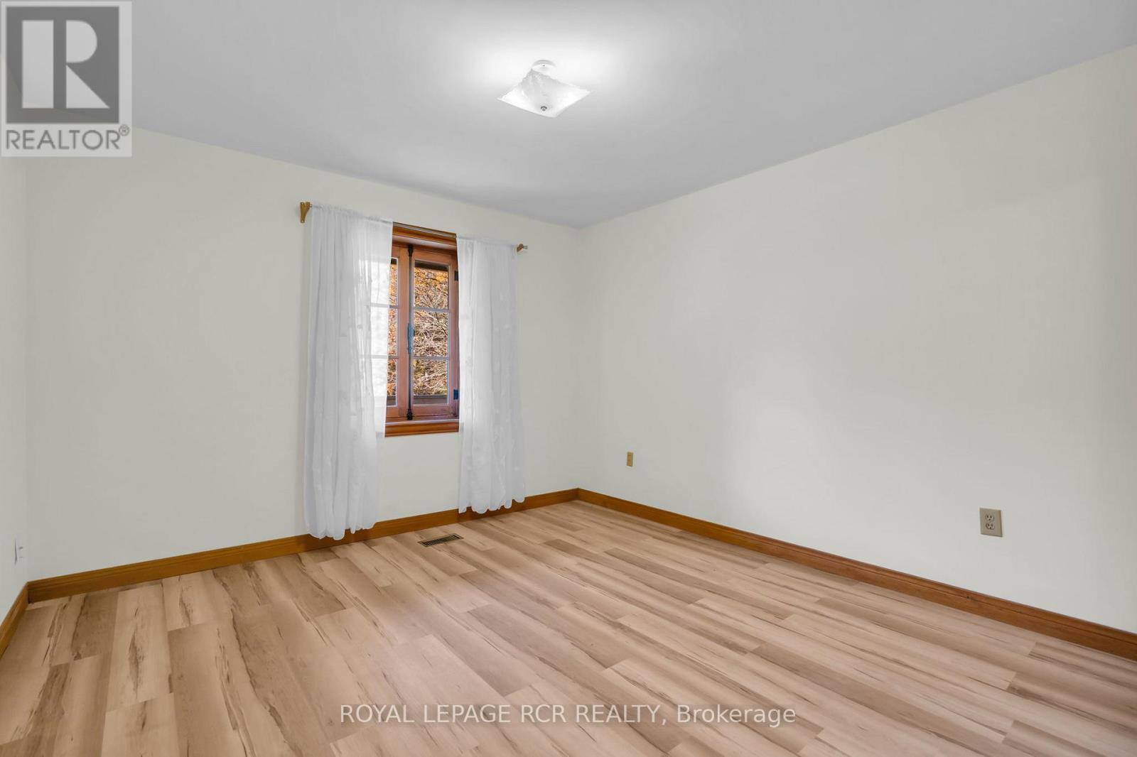 300 Old Bathurst Street, King, Ontario  L7B 1K5 - Photo 18 - N12597640