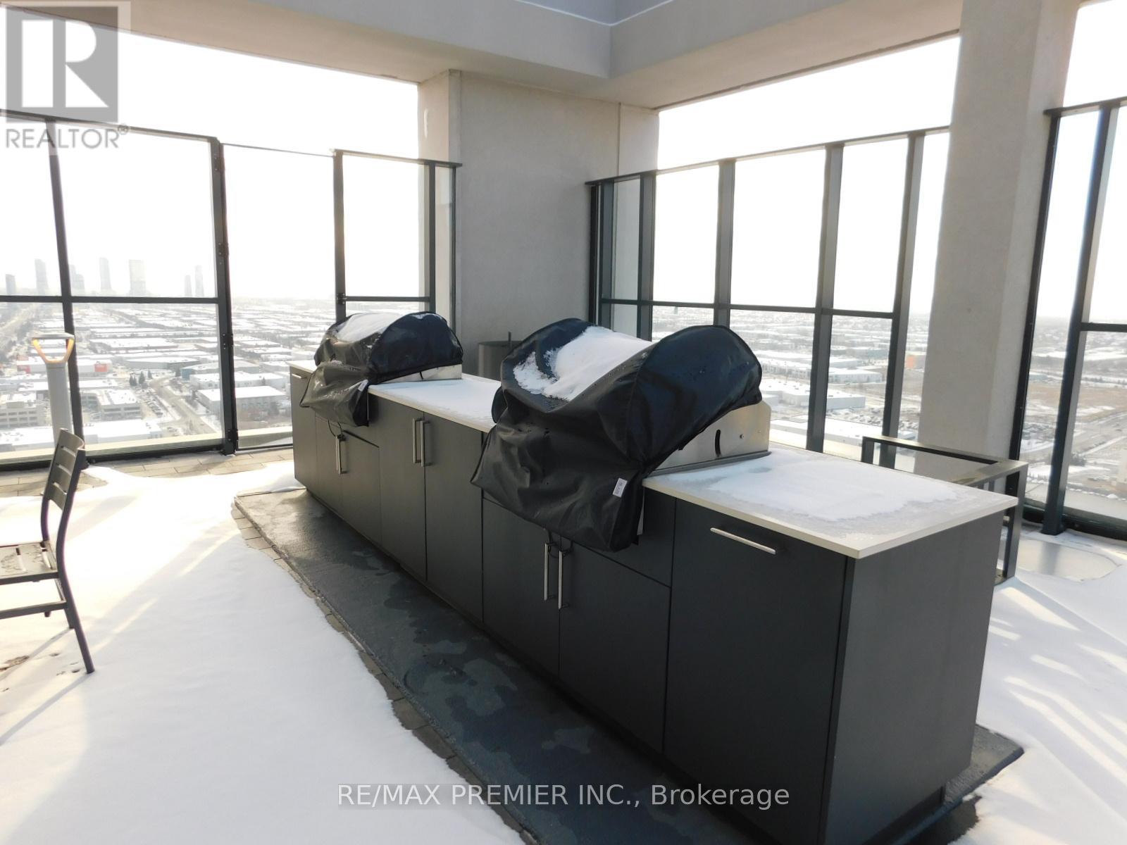 1805 - 8960 Jane Street, Vaughan, Ontario  L4K 0N9 - Photo 33 - N12597694