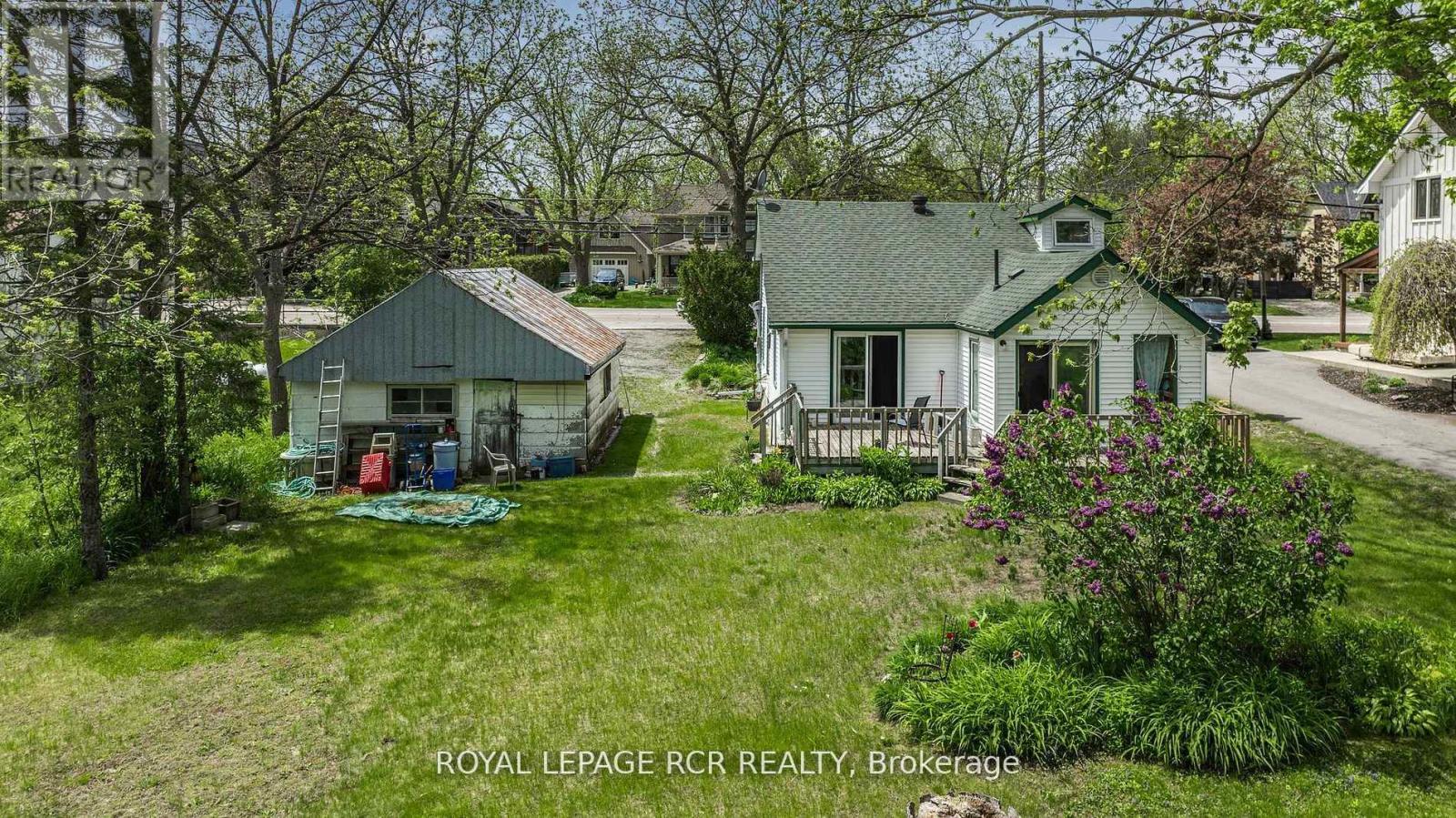 20377 Leslie Street, East Gwillimbury, Ontario  L0G 1R0 - Photo 12 - N12597758