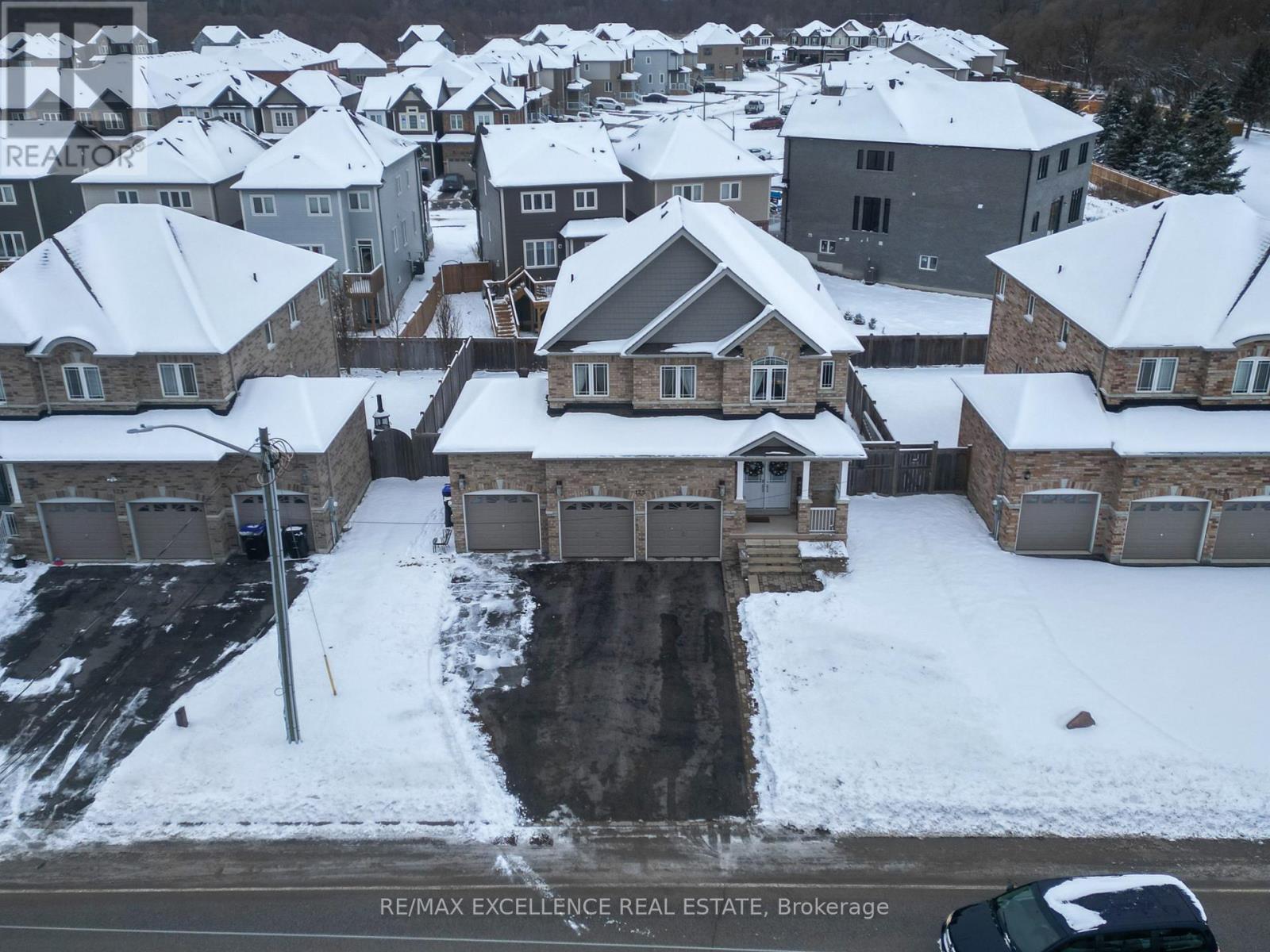 125 Centre Street, Essa, Ontario  L0M 1B0 - Photo 1 - N12597764