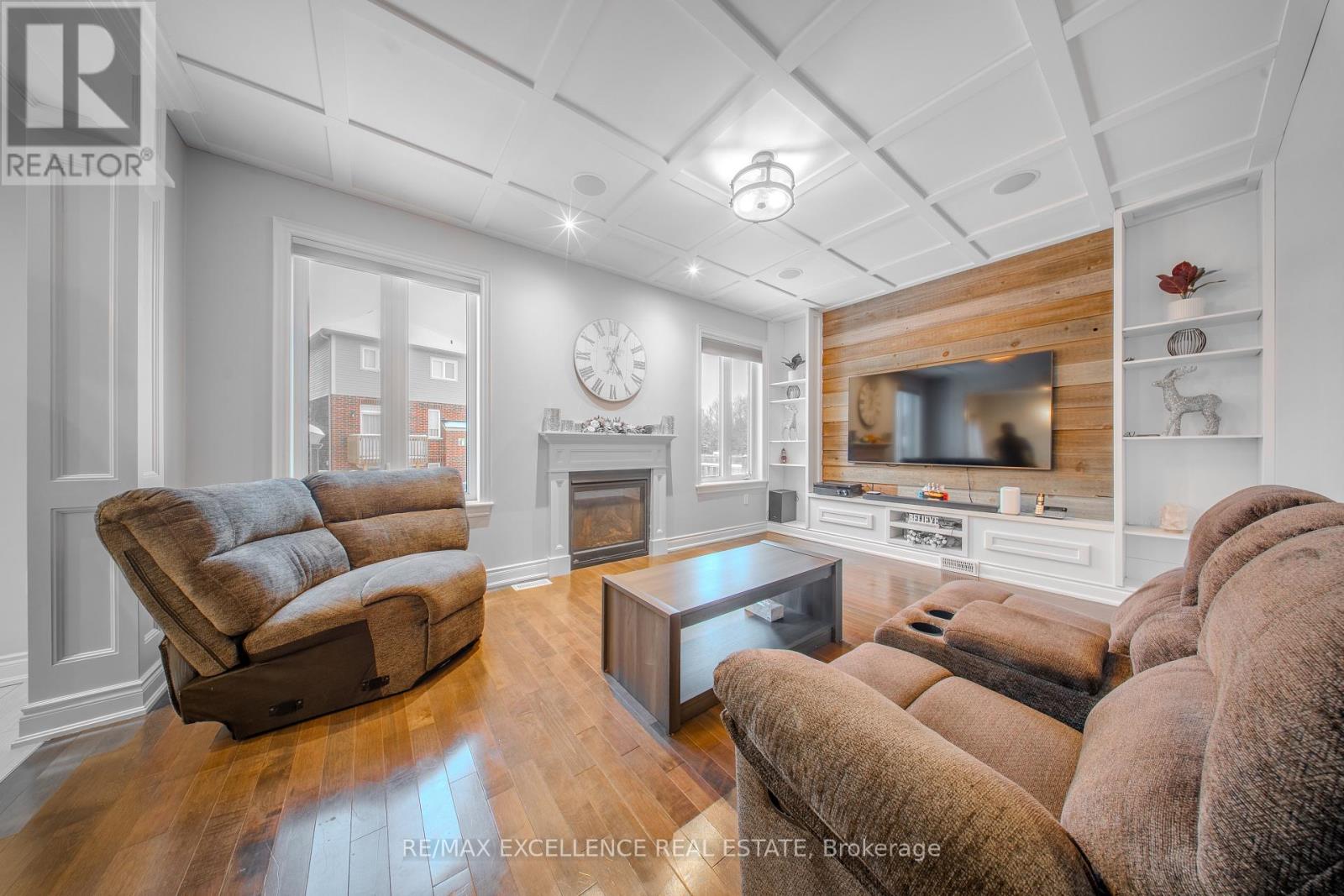 125 Centre Street, Essa, Ontario  L0M 1B0 - Photo 10 - N12597764