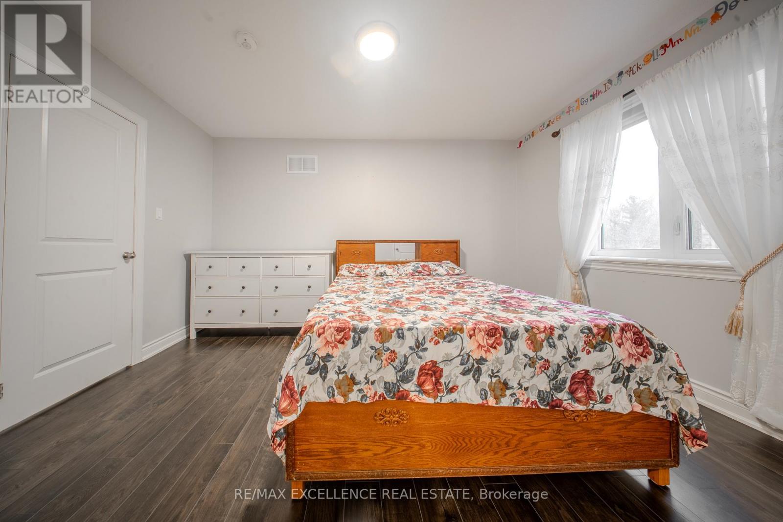 125 Centre Street, Essa, Ontario  L0M 1B0 - Photo 23 - N12597764