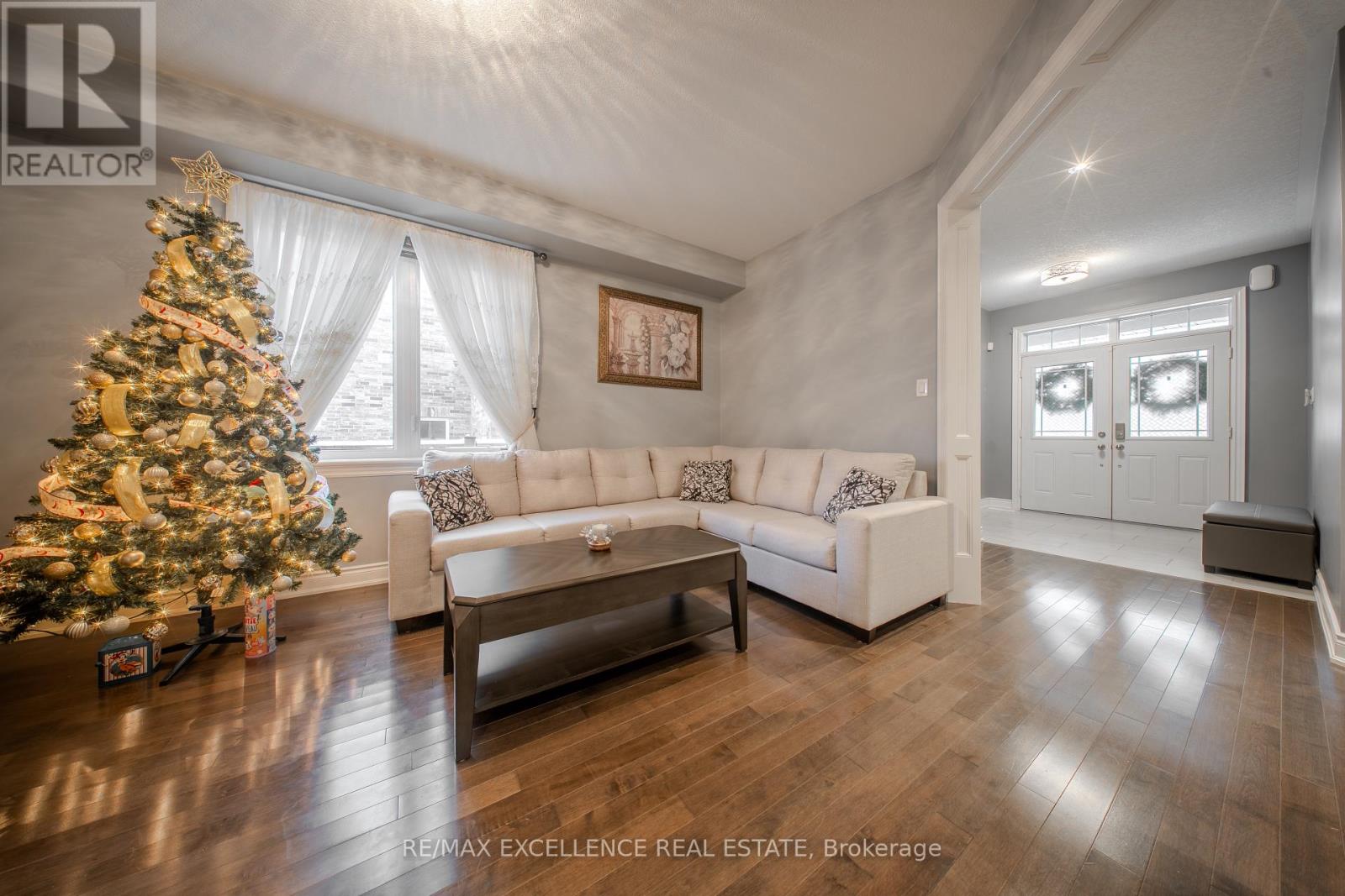 125 Centre Street, Essa, Ontario  L0M 1B0 - Photo 9 - N12597764