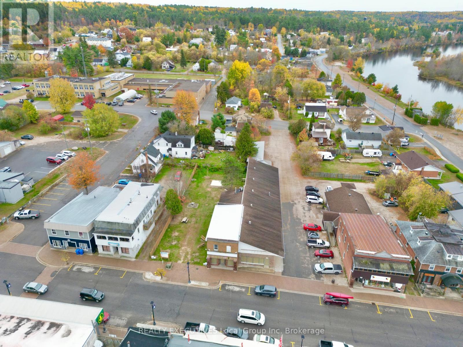 Mattawa Retail for sale:   12,473 sq.ft. (Listed 2025-10-07)