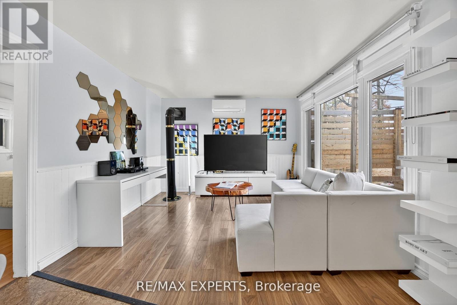 48 Sunnidale Road S, Wasaga Beach, Ontario  L9Z 2M5 - Photo 13 - S12597632