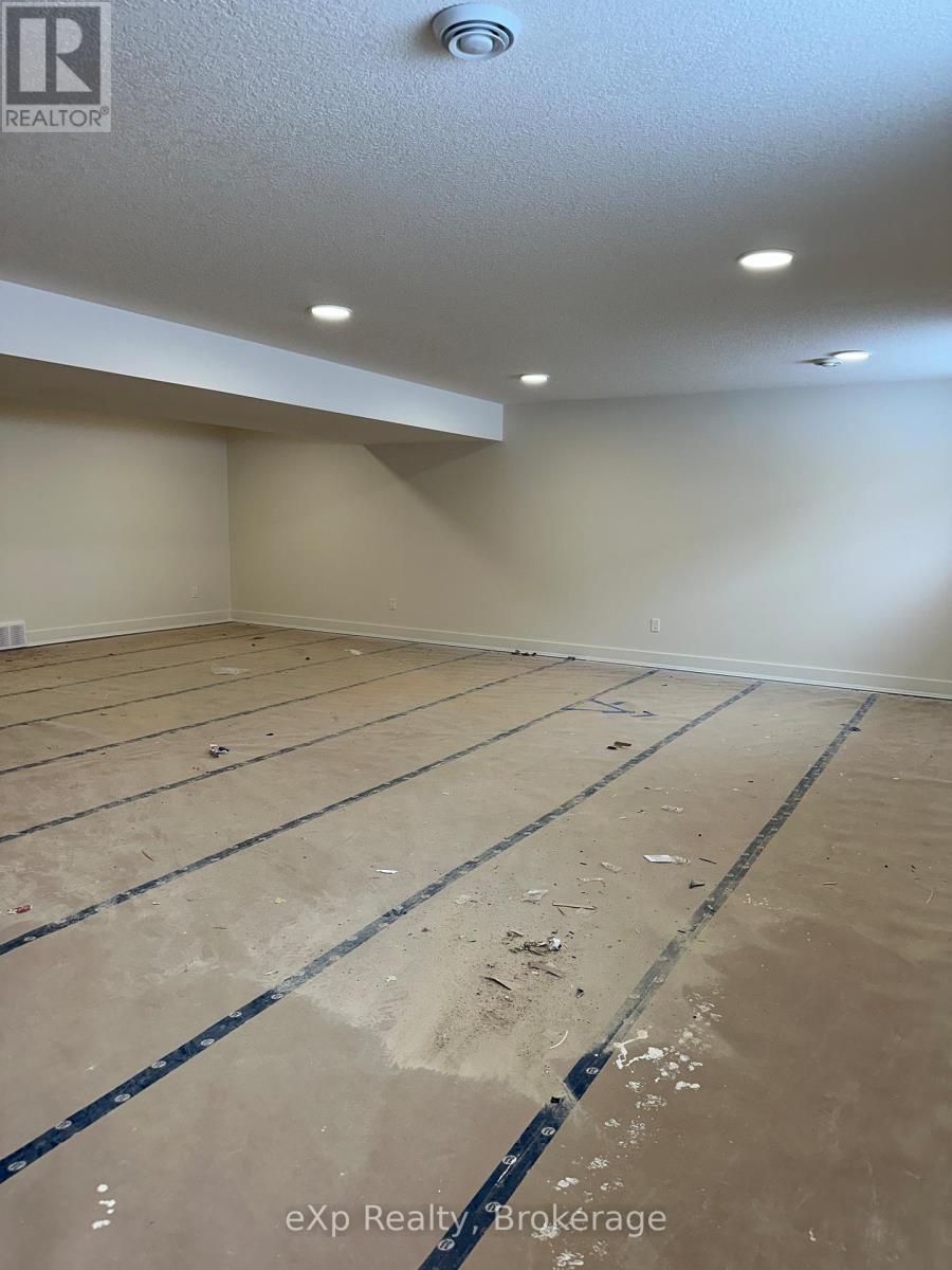 1036 Walton Avenue N, North Perth, Ontario  N4W 3S2 - Photo 21 - X12456108