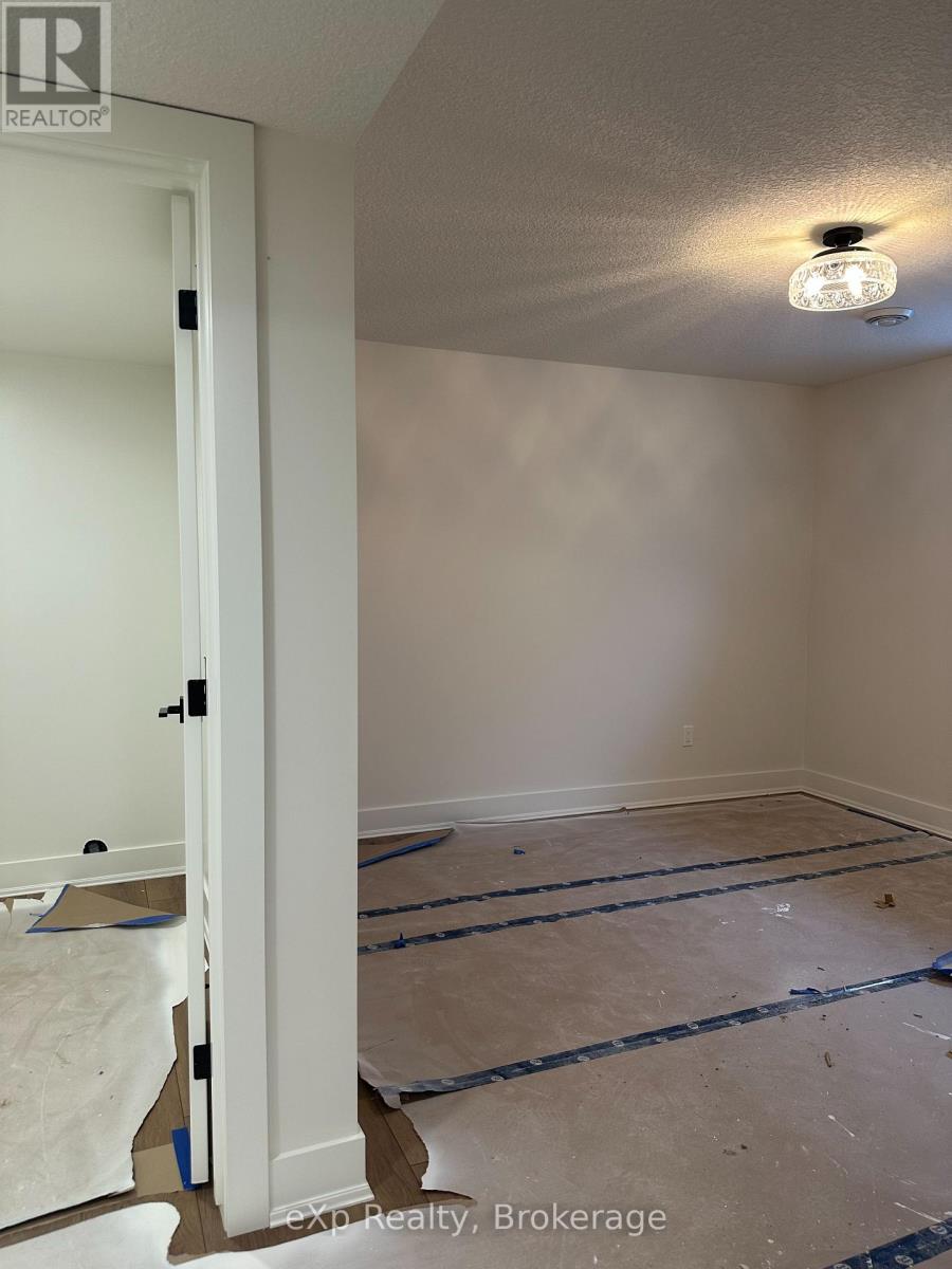 1036 Walton Avenue N, North Perth, Ontario  N4W 3S2 - Photo 24 - X12456108