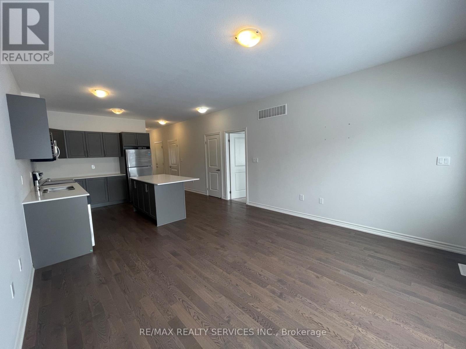 88 Cheryl Avenue, North Perth, Ontario  N0G 1B0 - Photo 7 - X12548882