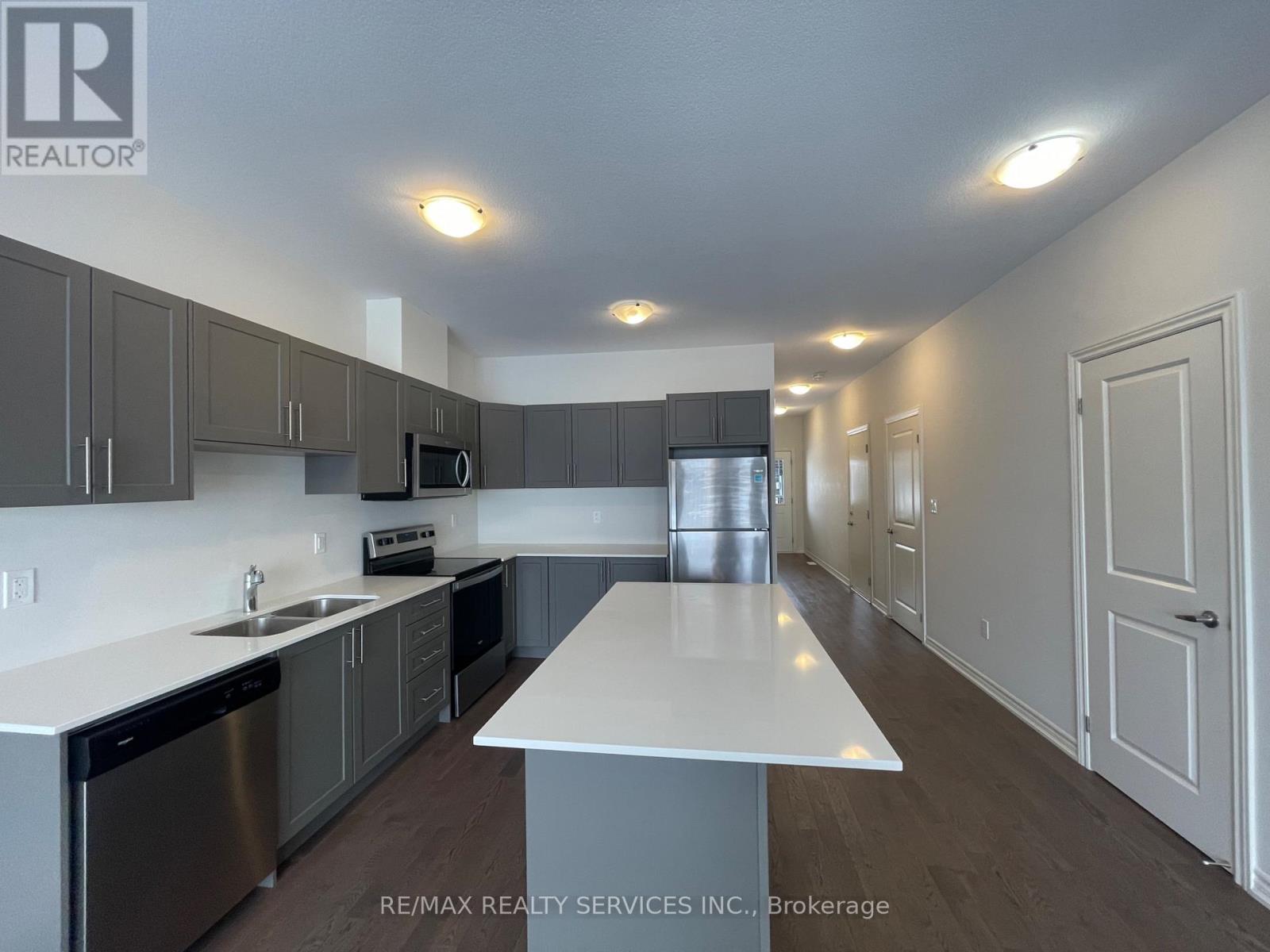 88 Cheryl Avenue, North Perth, Ontario  N0G 1B0 - Photo 4 - X12548882