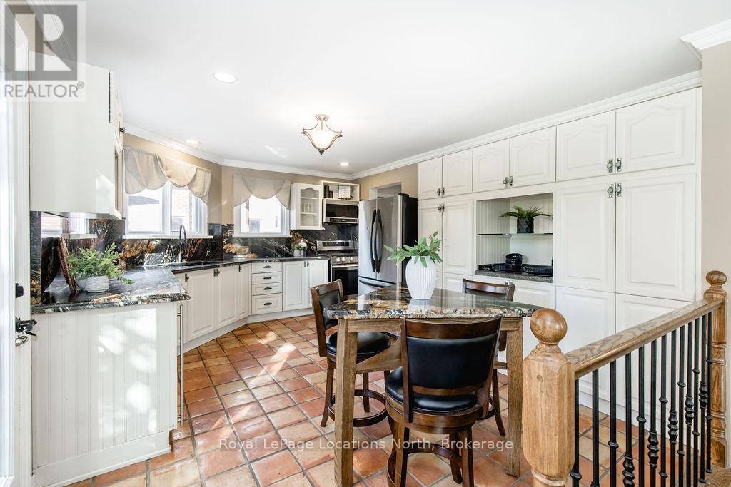 3580 Linda Street, Innisfil, Ontario  L9S 2L2 - Photo 8 - N12597820