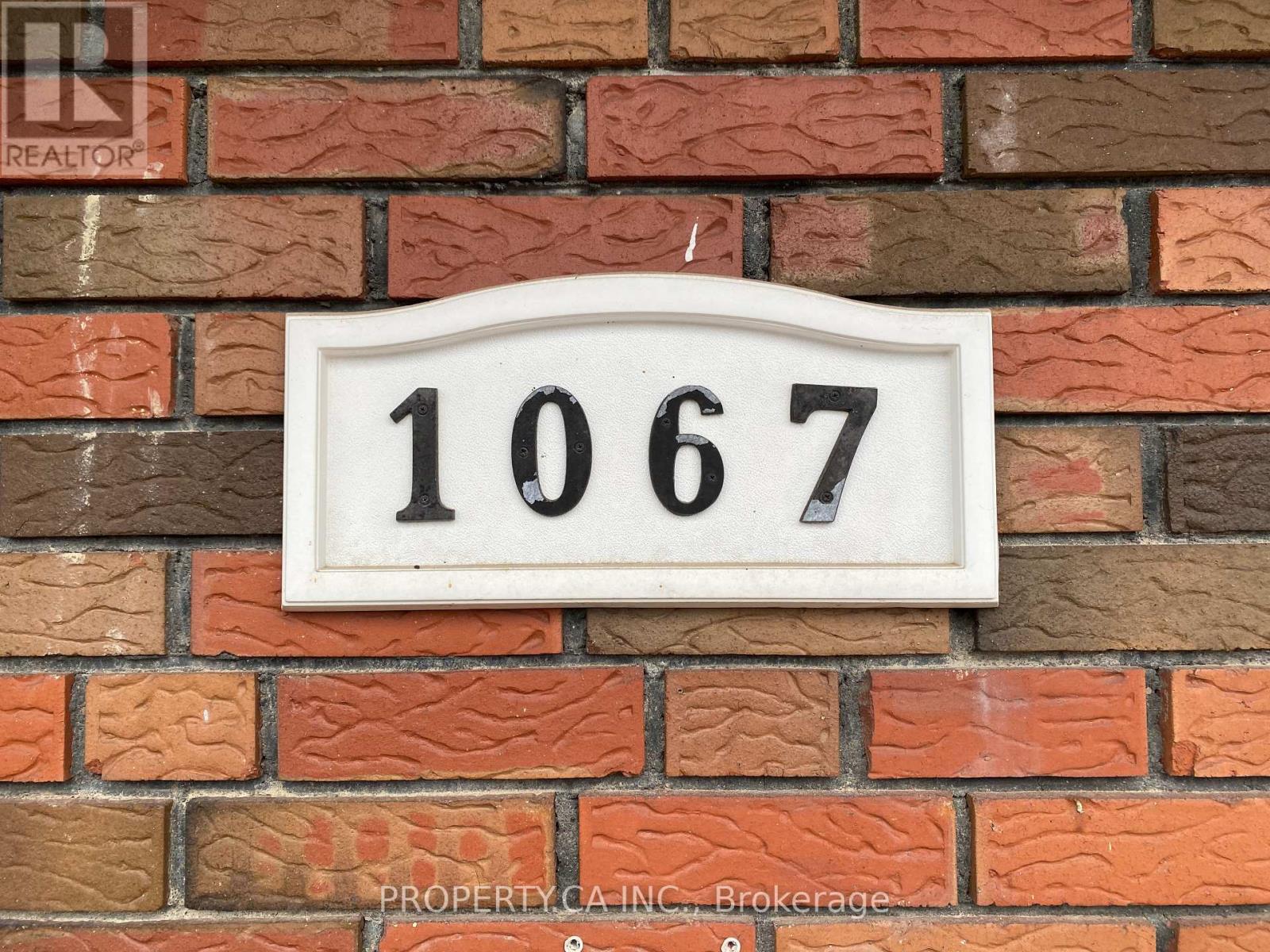 Main - 1067 Edgeleigh Avenue, Mississauga, Ontario  L5E 2G2 - Photo 13 - W12597596