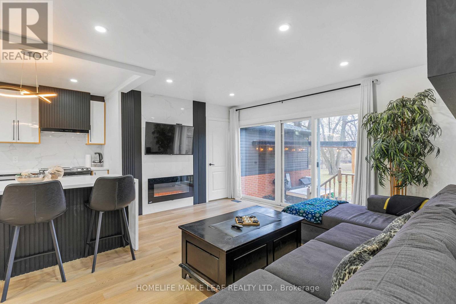 292 Woodward Avenue, Milton, Ontario  L9T 1V2 - Photo 18 - W12597616