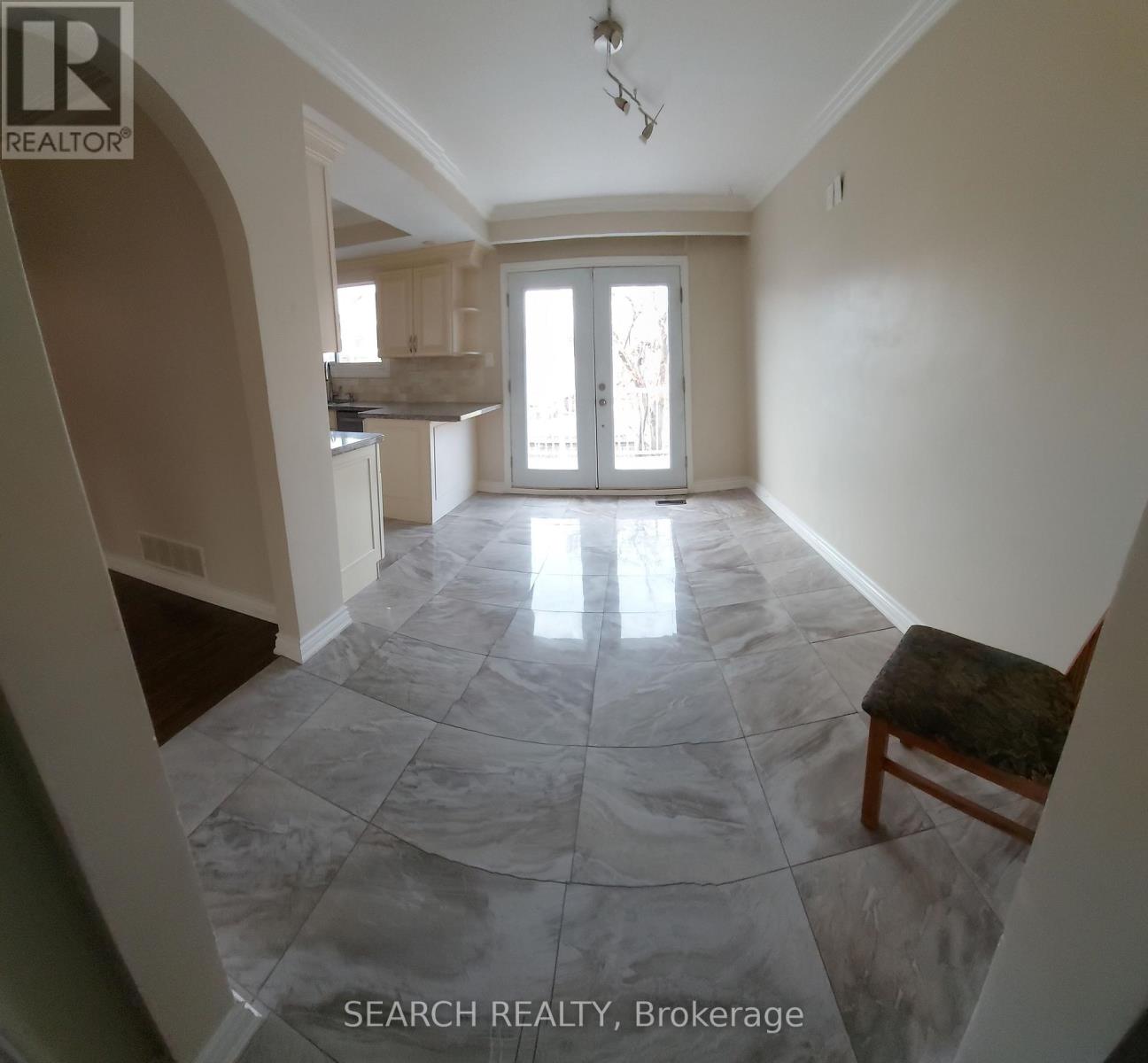 Main & Upper - 40 St Andrews Boulevard, Toronto, Ontario  M9R 1W1 - Photo 7 - W12597622