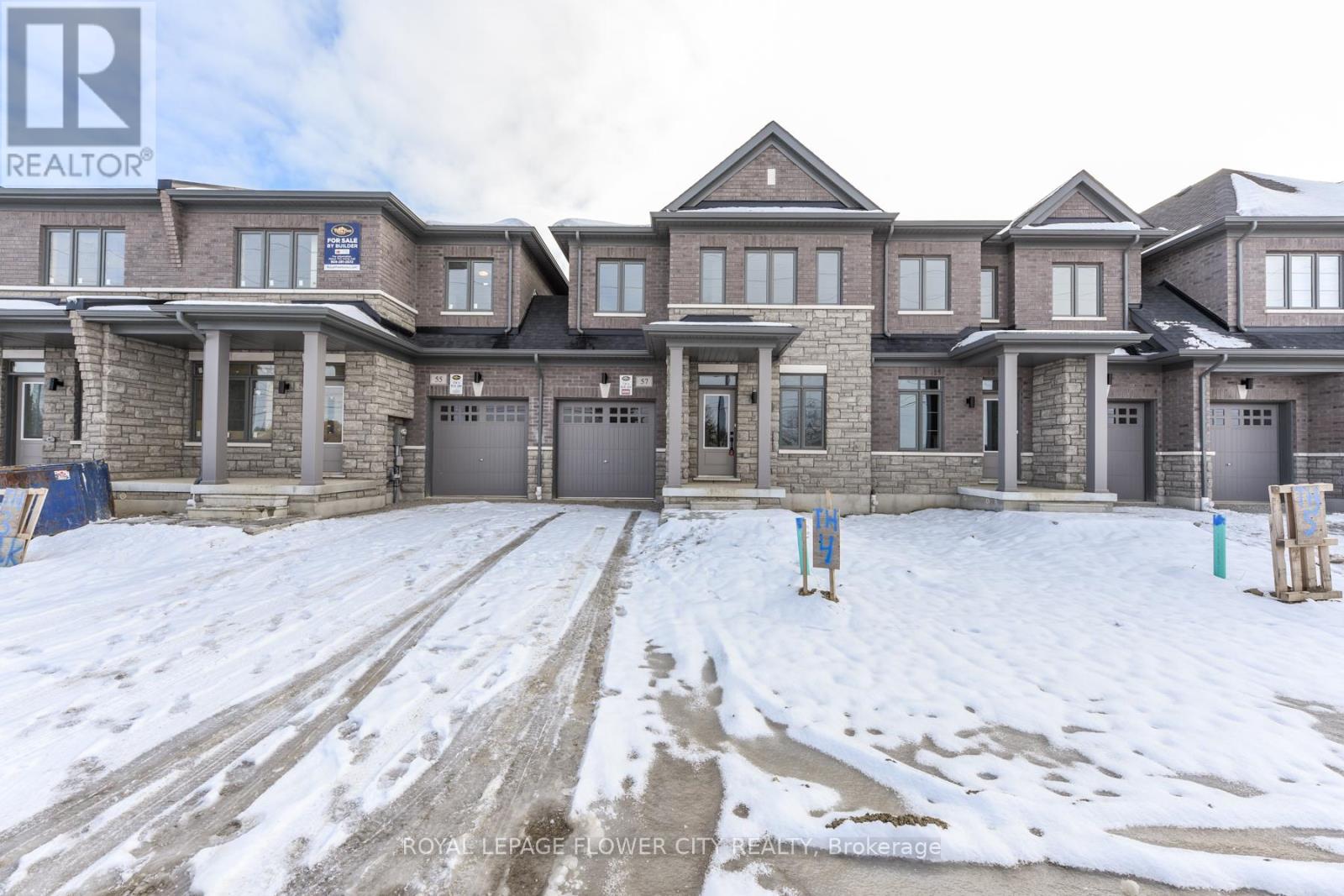 57 TAPSCOTT CRESCENT, Brampton, Ontario