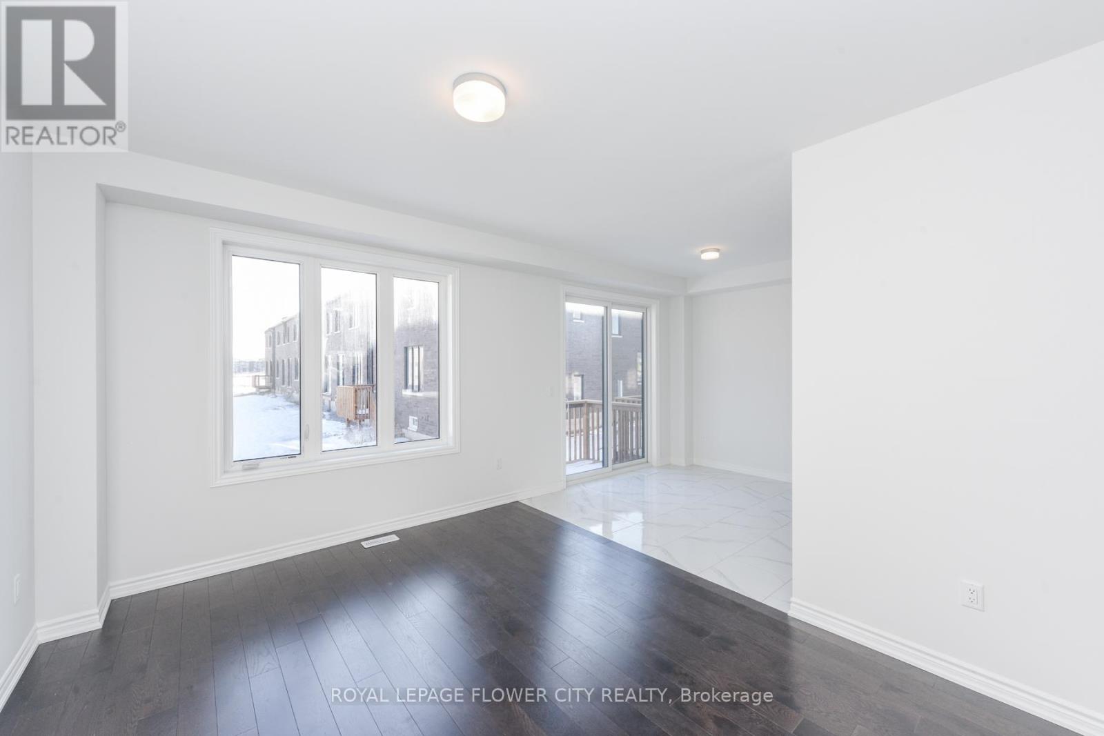 57 Tapscott Crescent, Brampton, Ontario  L6R 4A1 - Photo 12 - W12597642