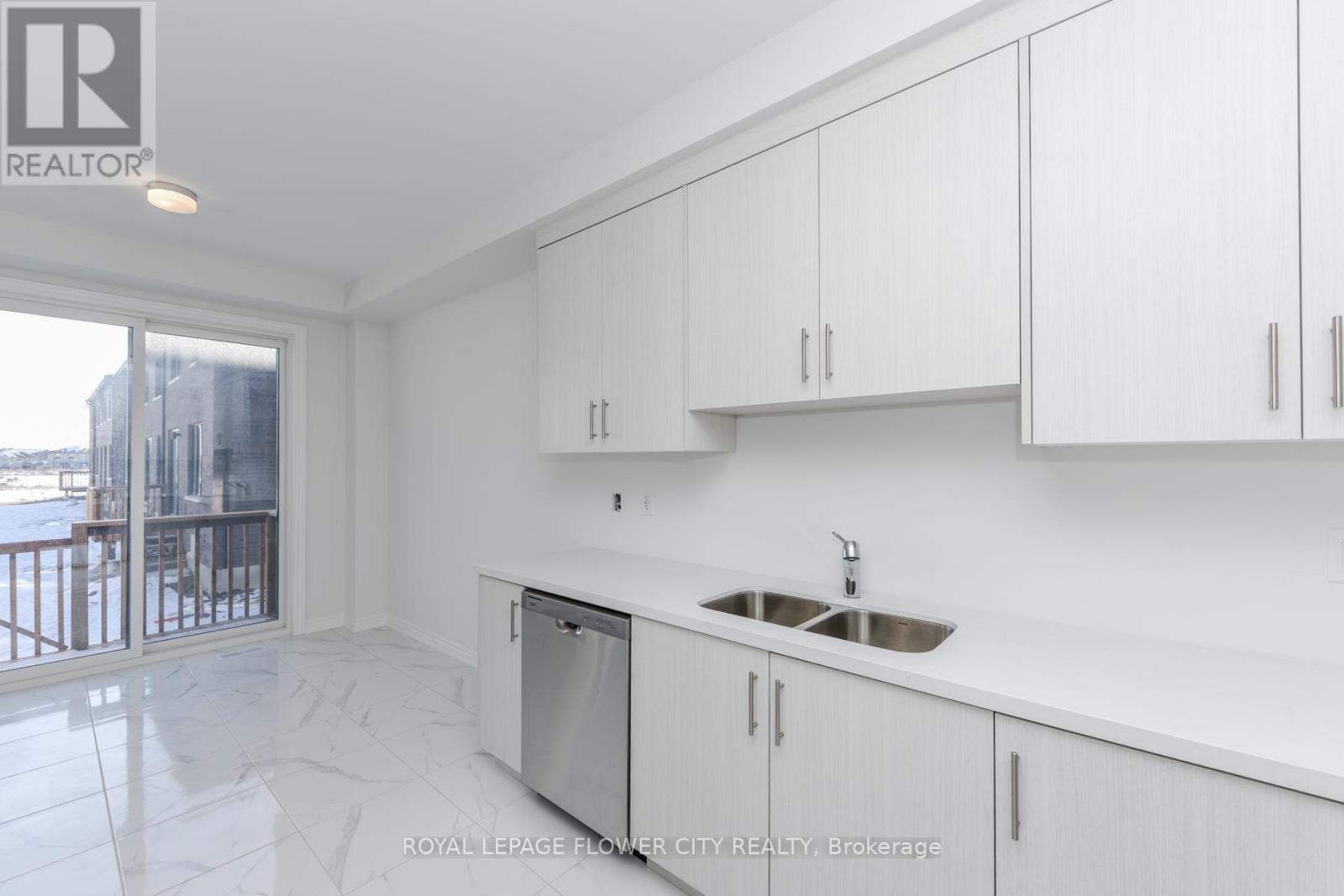 57 Tapscott Crescent, Brampton, Ontario  L6R 4A1 - Photo 20 - W12597642