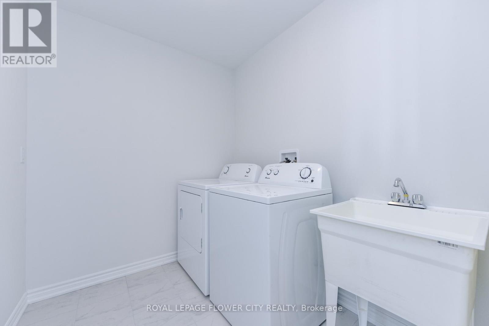 57 Tapscott Crescent, Brampton, Ontario  L6R 4A1 - Photo 34 - W12597642