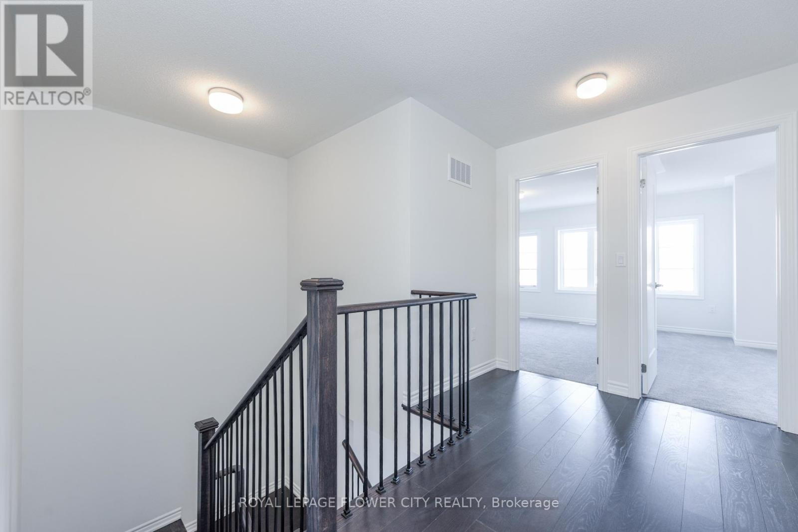 57 Tapscott Crescent, Brampton, Ontario  L6R 4A1 - Photo 35 - W12597642