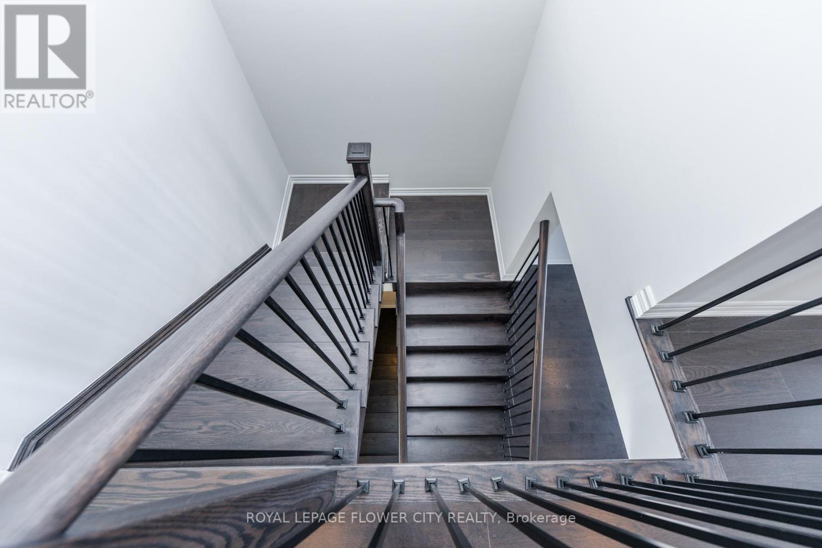 57 Tapscott Crescent, Brampton, Ontario  L6R 4A1 - Photo 36 - W12597642