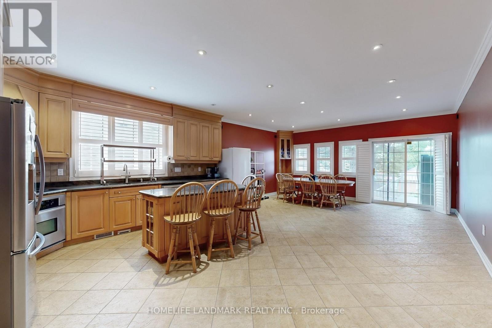 72 Branstone Road, Toronto, Ontario  M6E 4E4 - Photo 11 - W12597660