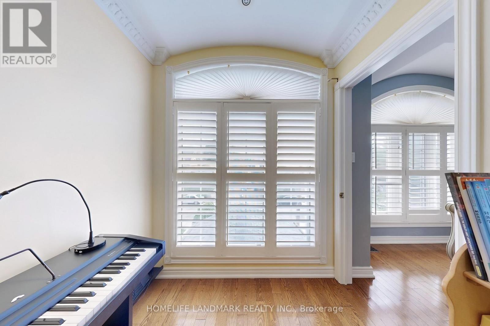 72 Branstone Road, Toronto, Ontario  M6E 4E4 - Photo 22 - W12597660