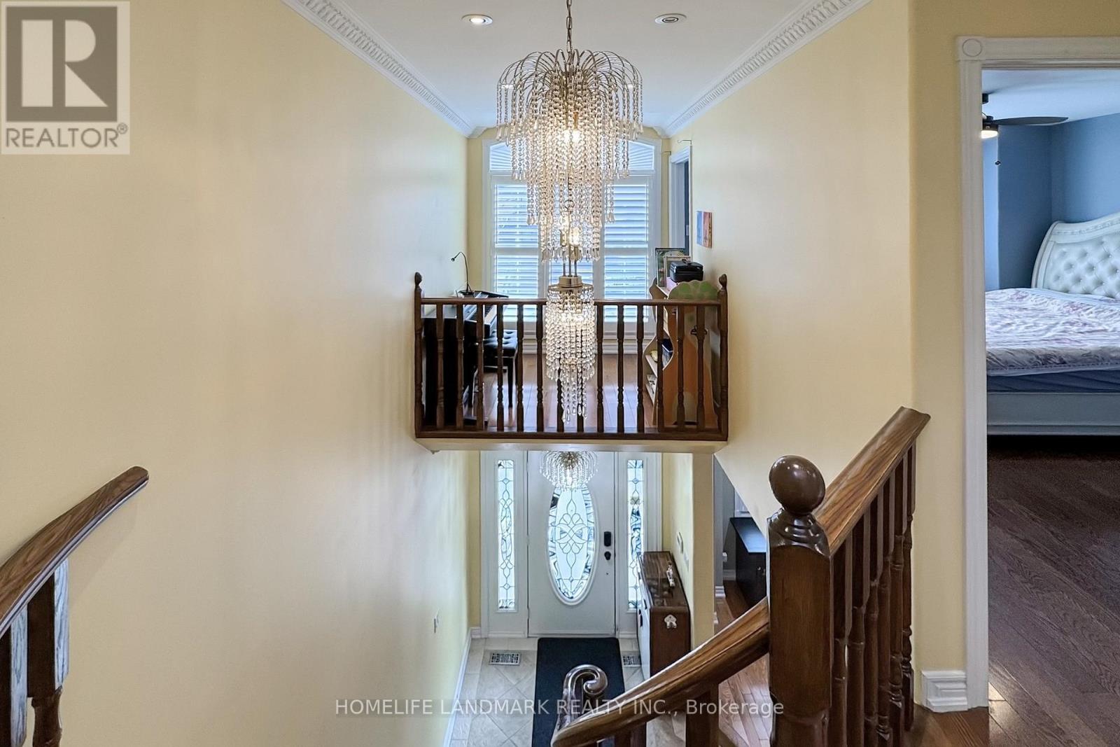 72 Branstone Road, Toronto, Ontario  M6E 4E4 - Photo 5 - W12597660