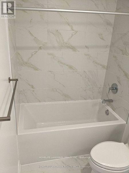 426 - 395 Dundas Street W, Oakville, Ontario  L6M 5R8 - Photo 8 - W12597782