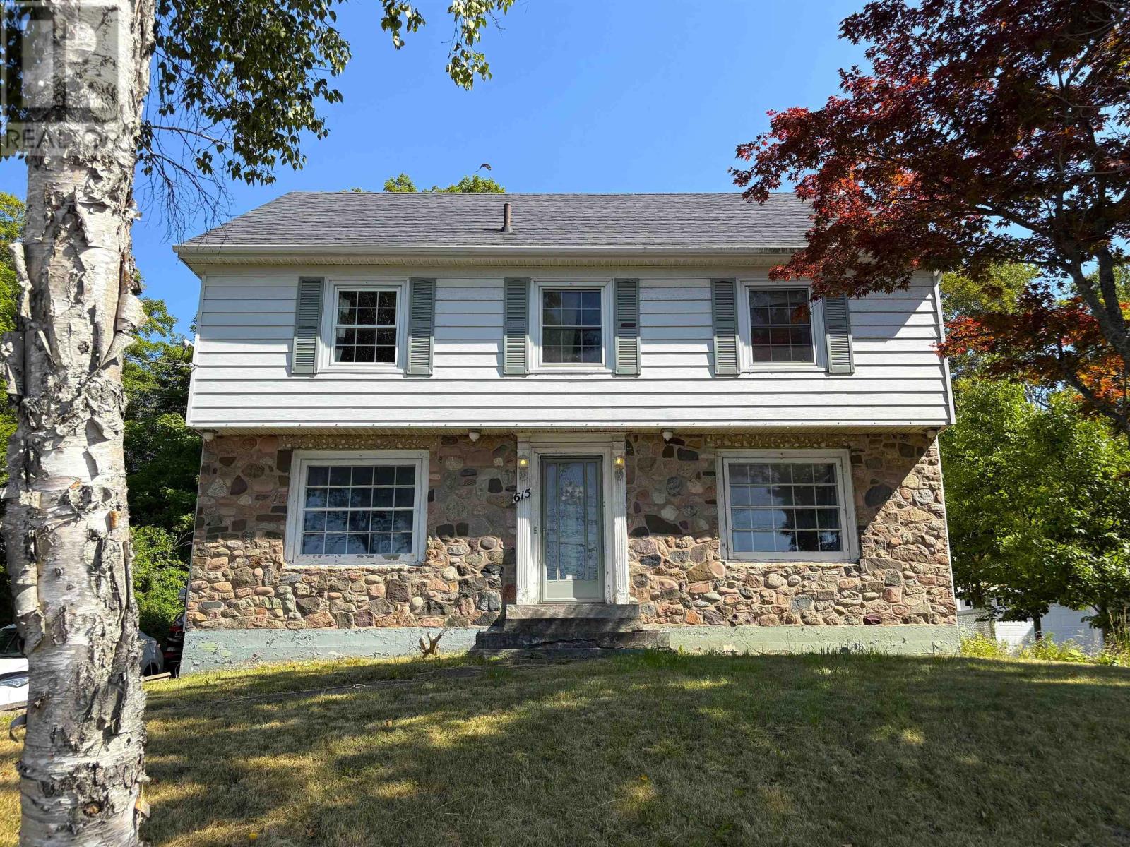 615 Kings Road, Sydney, Nova Scotia  B1S 1B8 - Photo 4 - 202524150