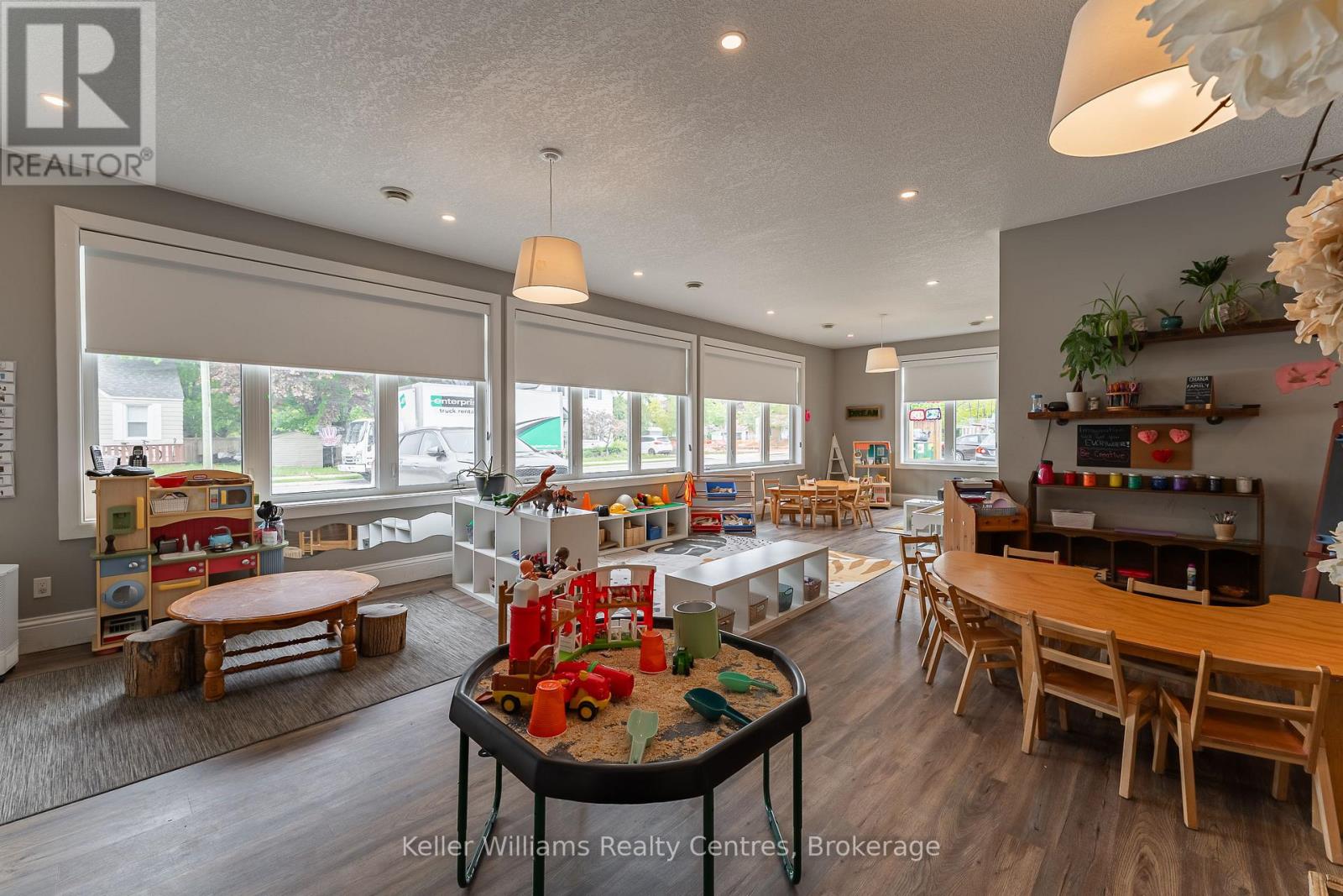 569 Catherine Street, Saugeen Shores, Ontario N0H 2C1 - Photo 10 - X12597886